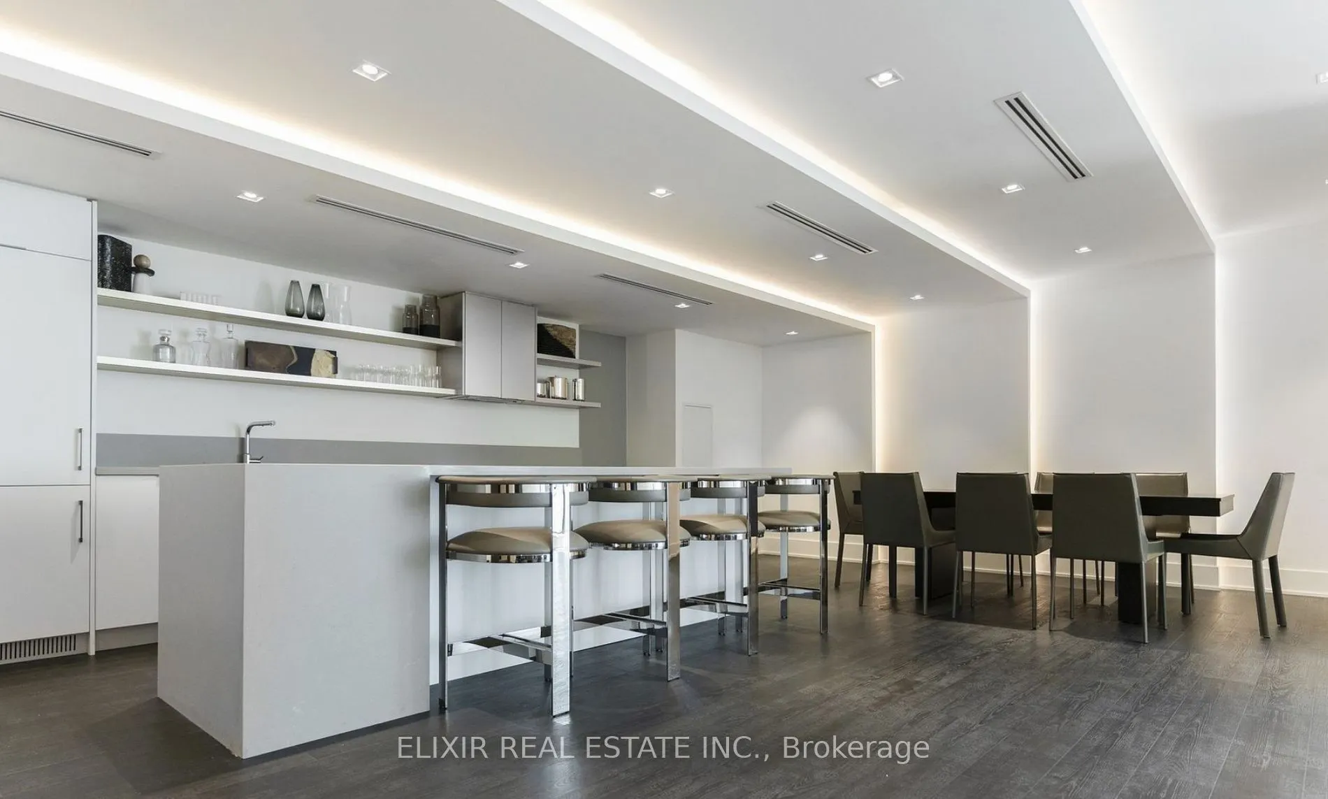 2916 Highway 7, #201