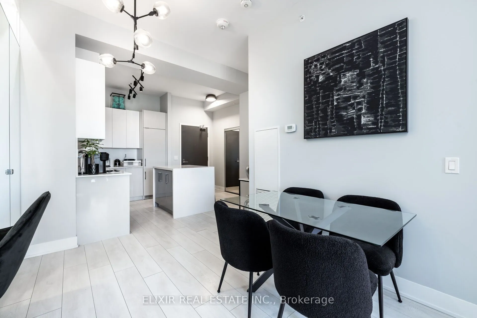 2916 Highway 7, #201