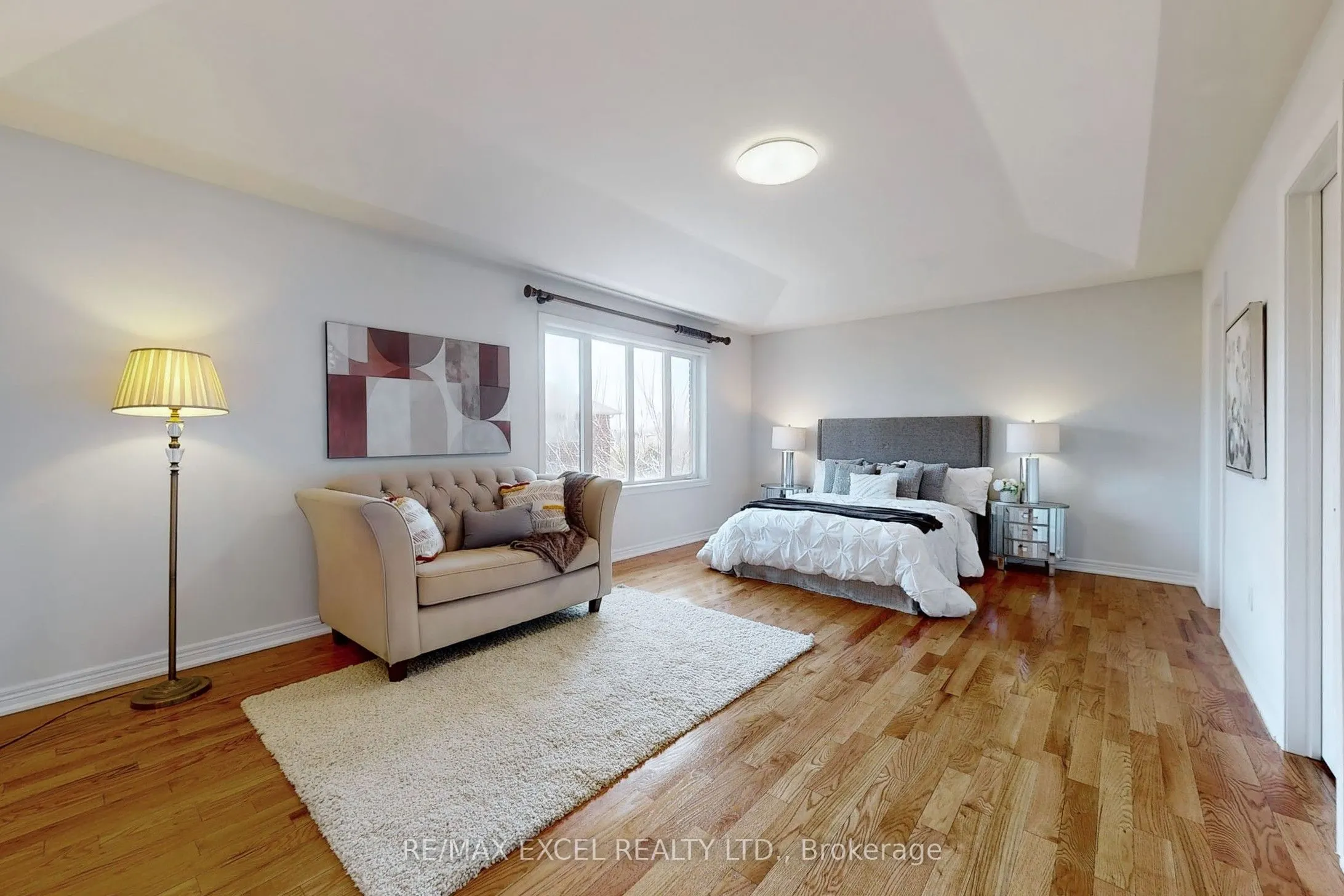 25 Oak Avenue
