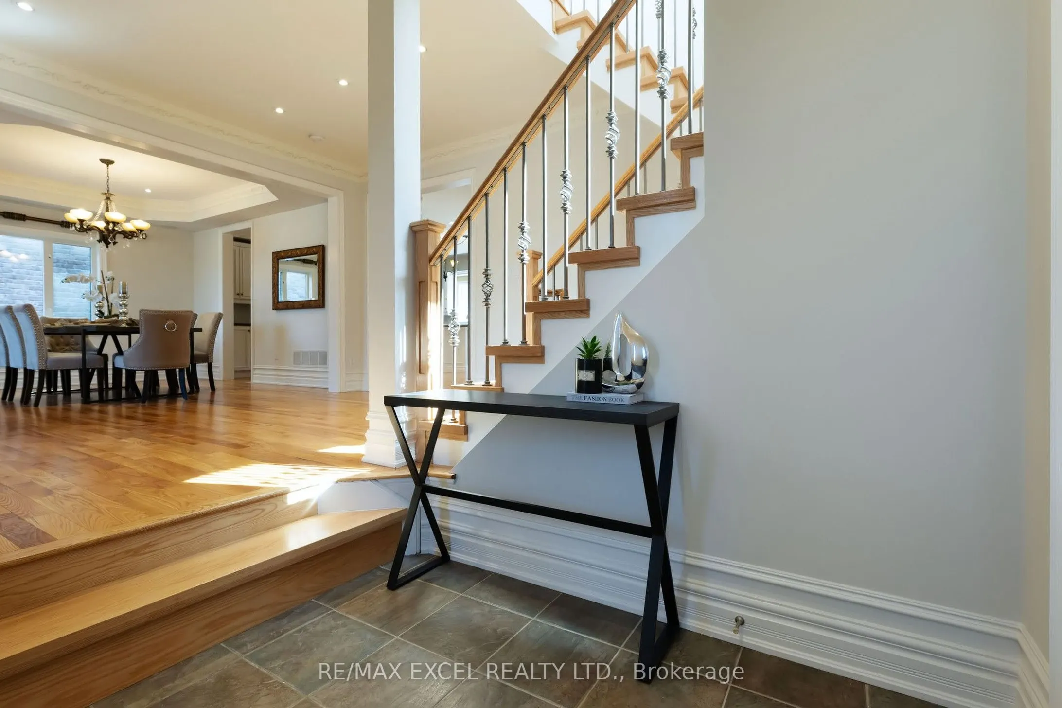 25 Oak Avenue