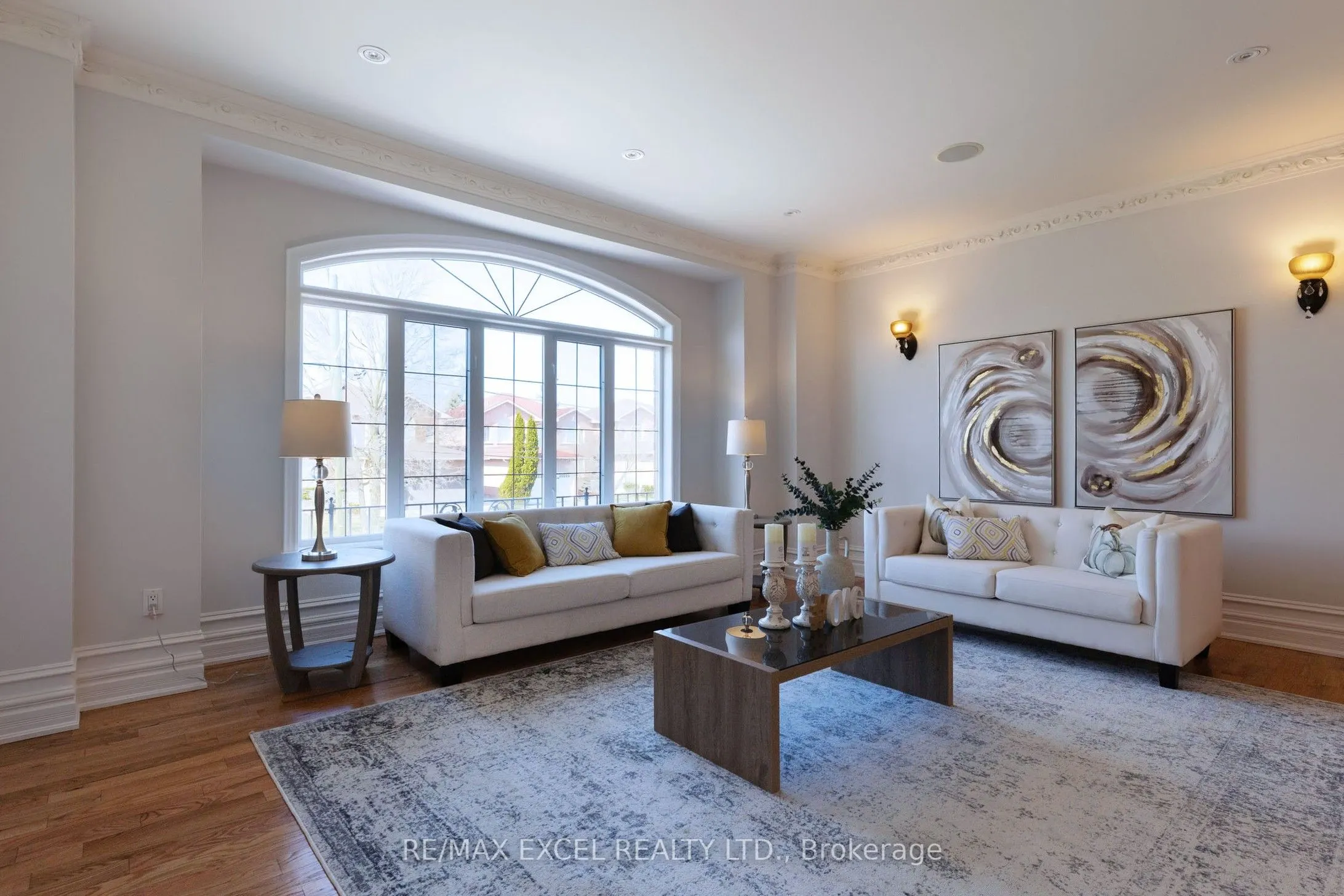 25 Oak Avenue