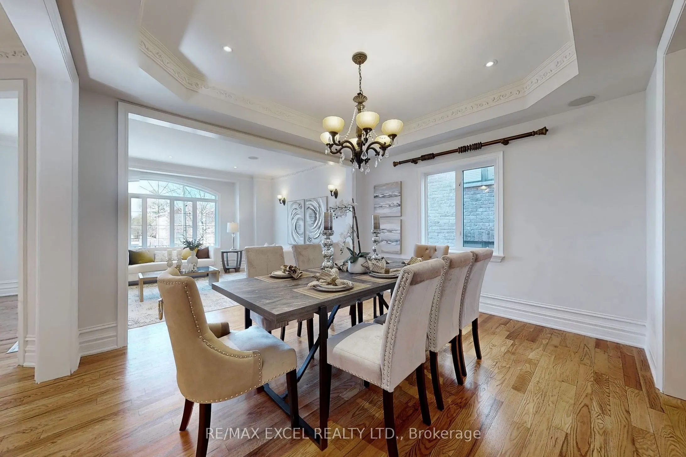 25 Oak Avenue