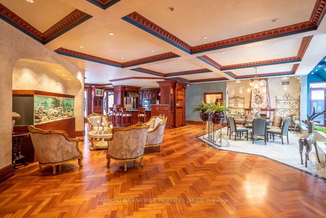 76 Quail Run Boulevard