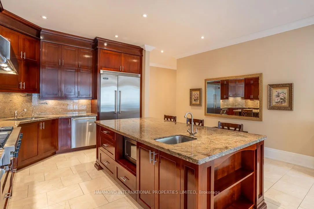 65 Kingswood Drive