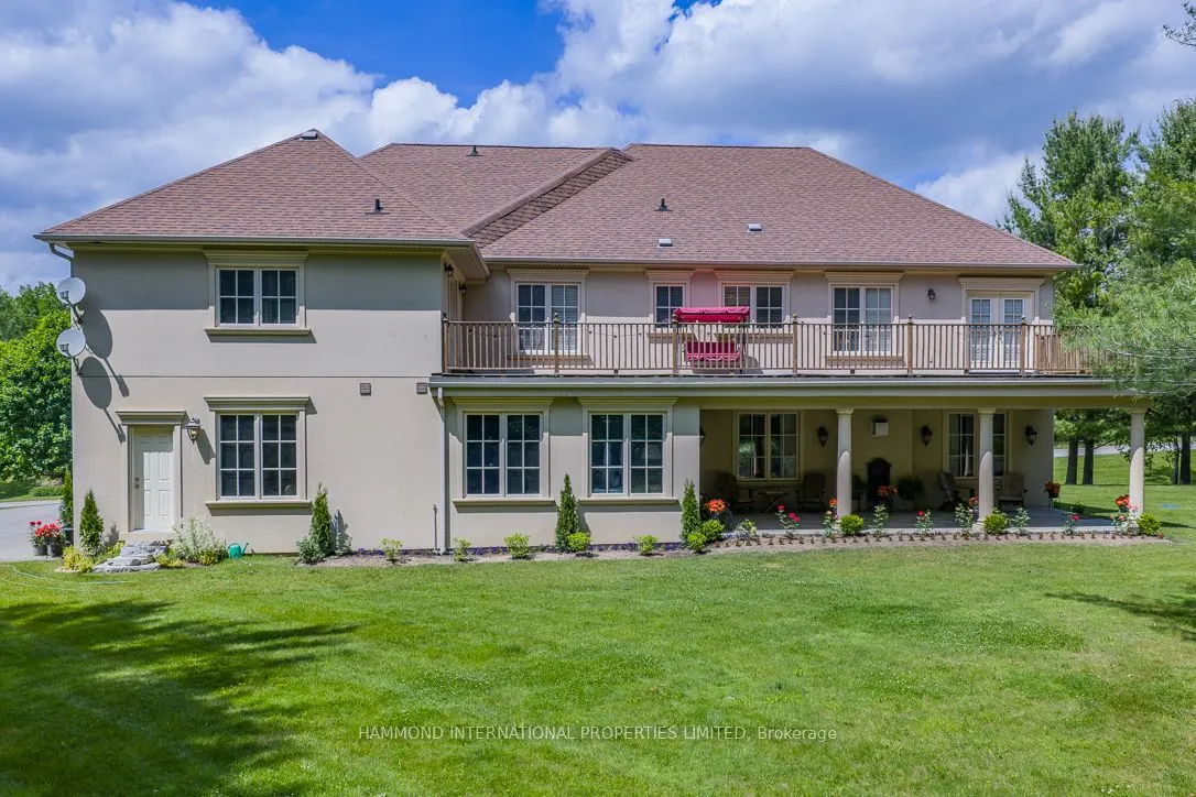65 Kingswood Drive