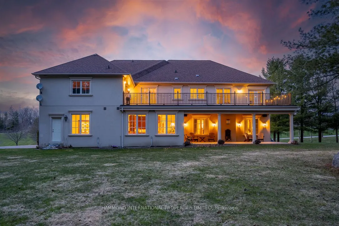 65 Kingswood Drive