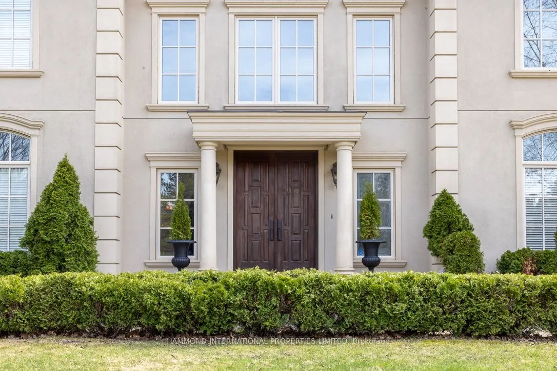 65 Kingswood Drive