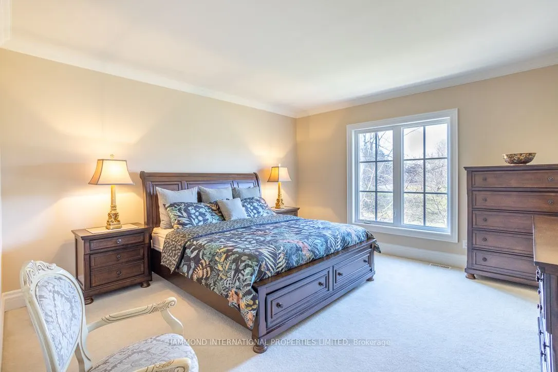 65 Kingswood Drive