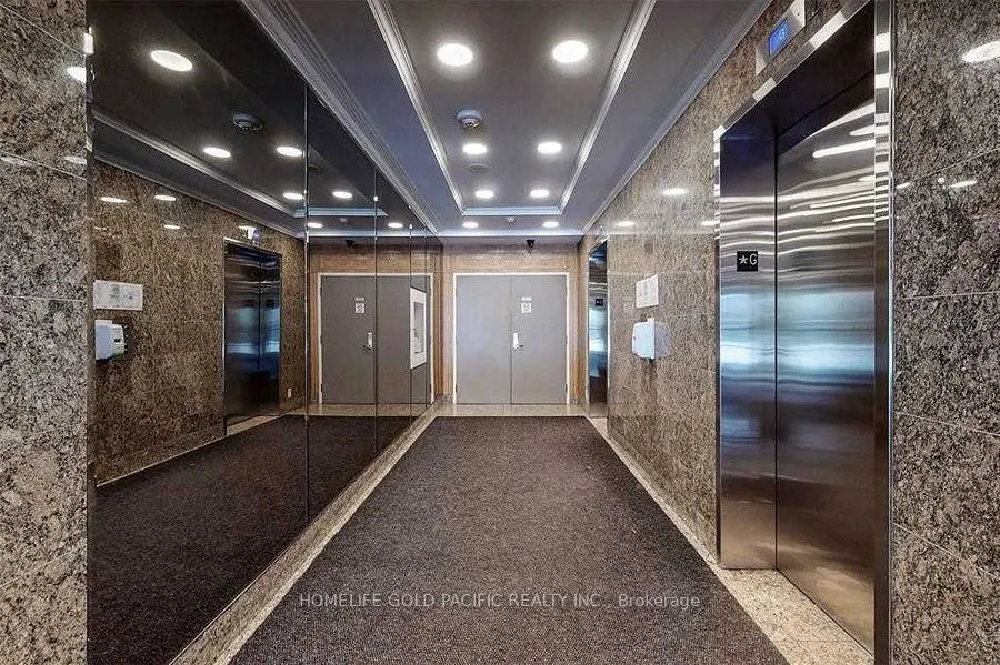 135 Pond Drive, #1210