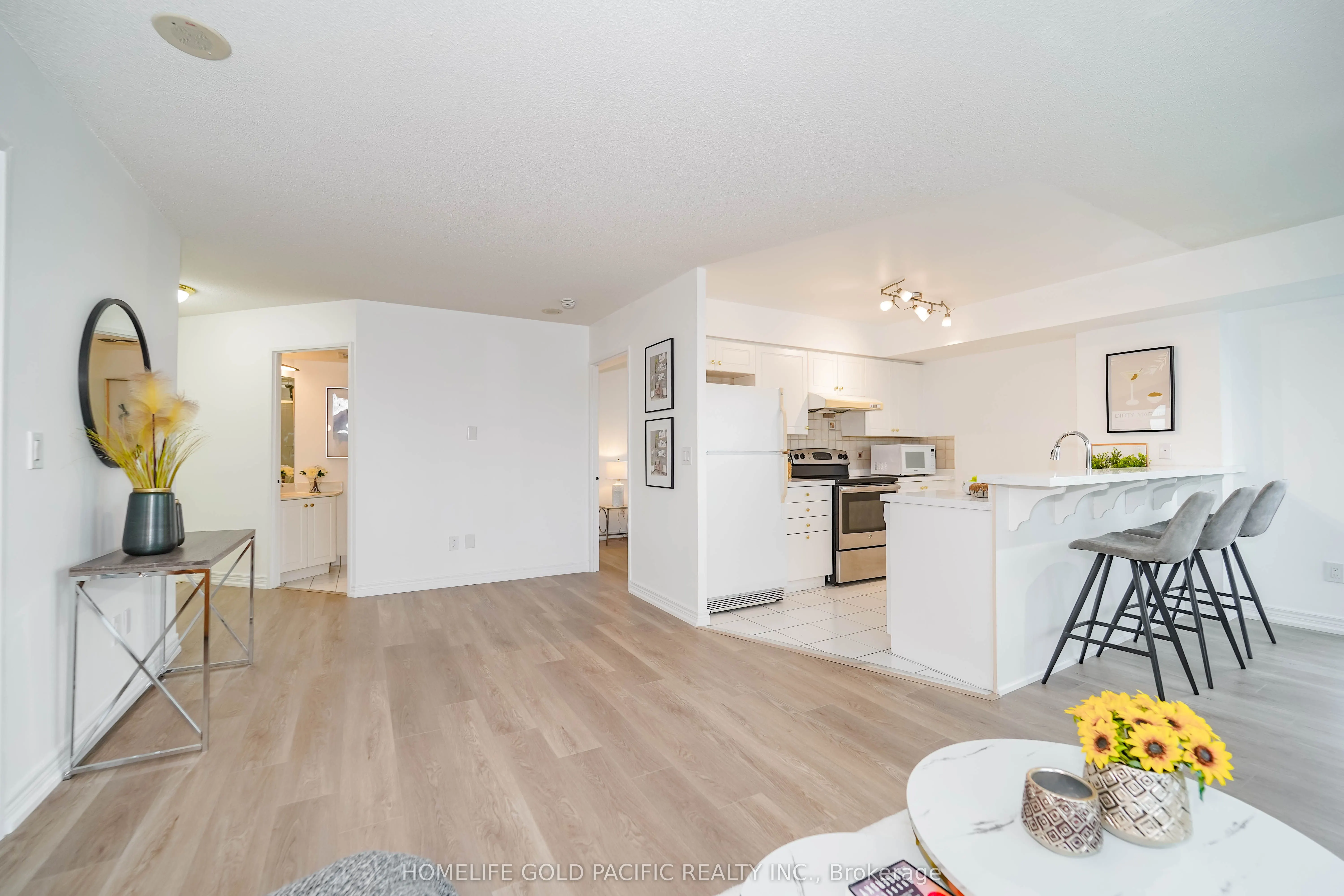 135 Pond Drive, #1210