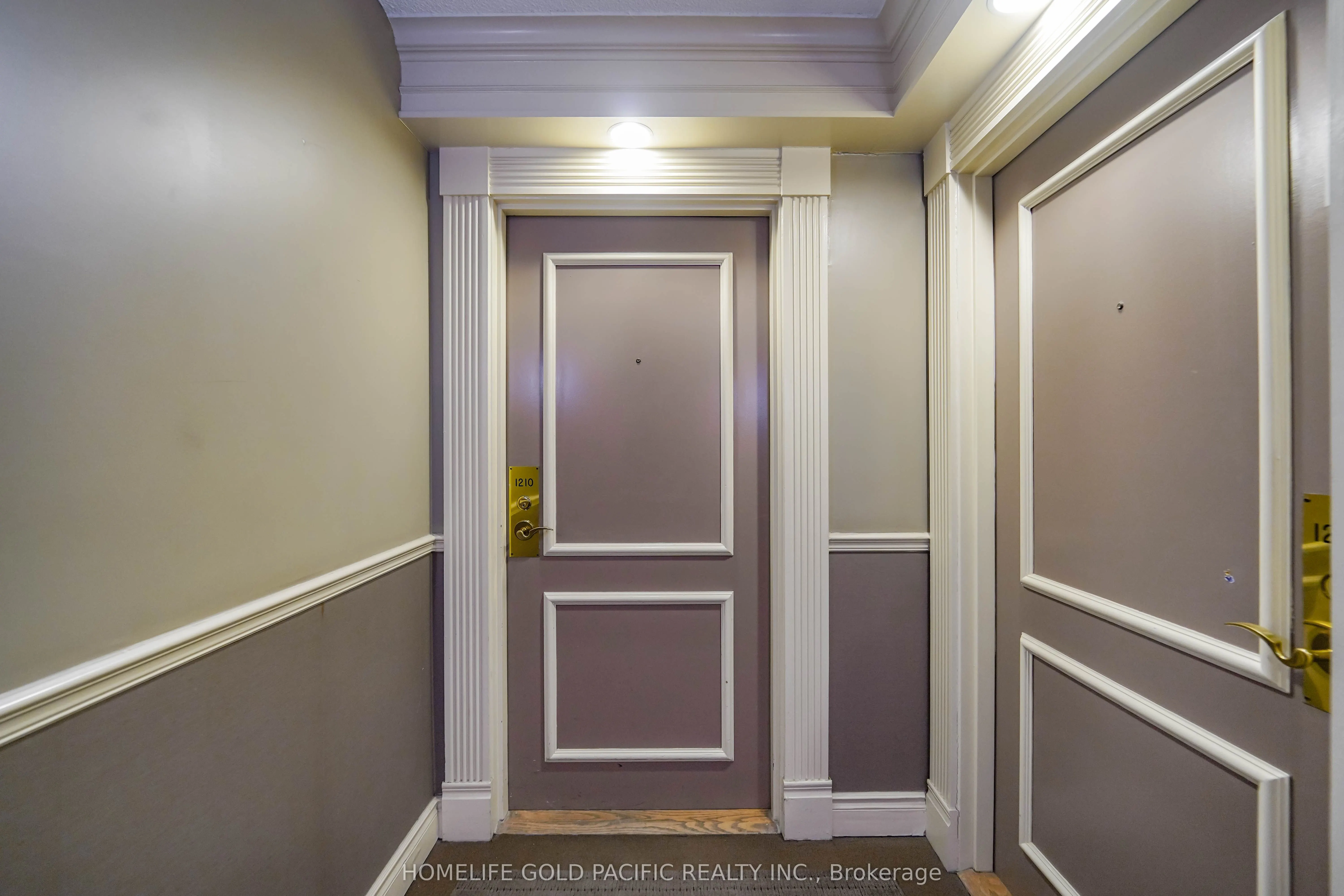 135 Pond Drive, #1210