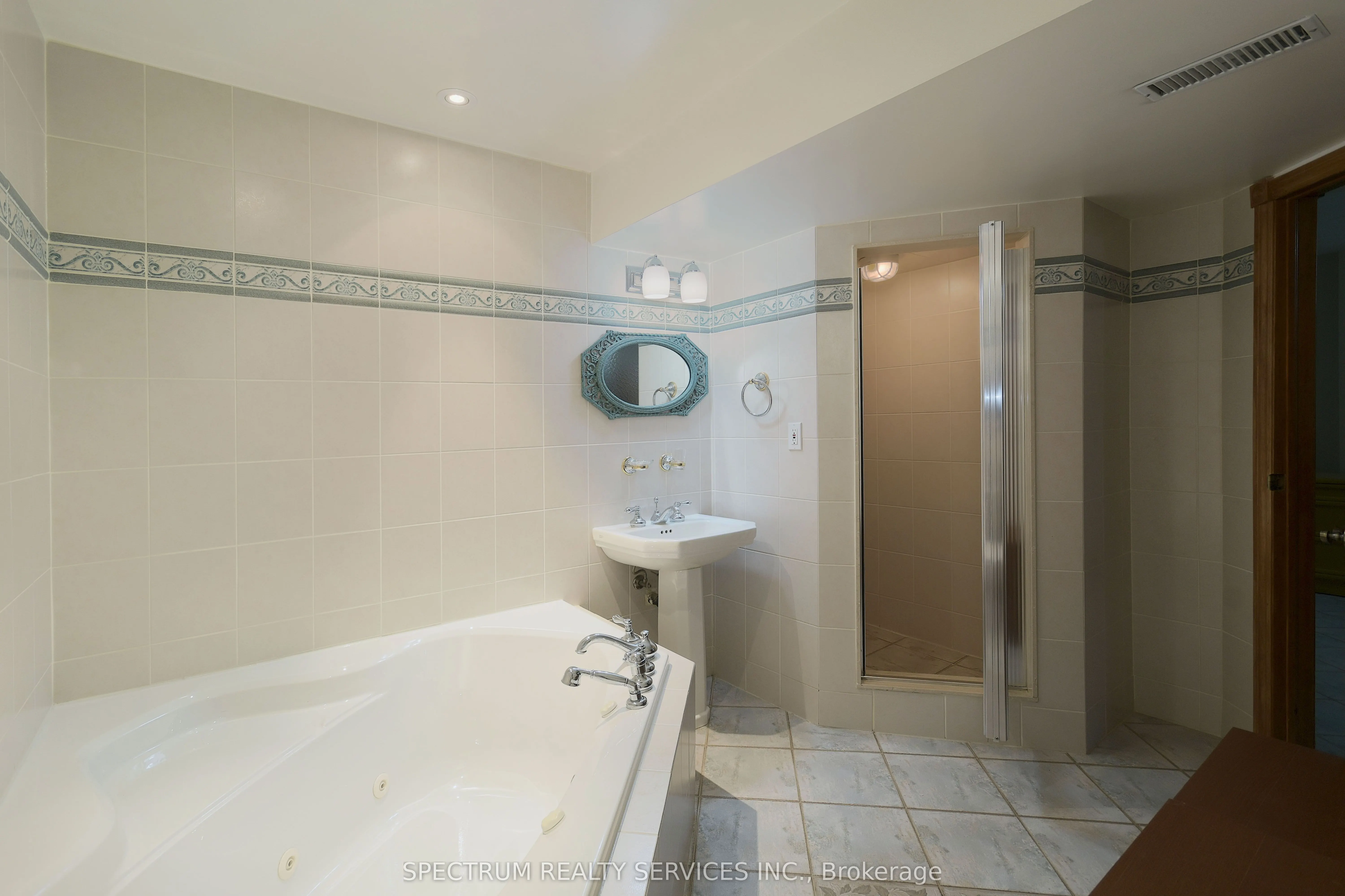 8432 Martin Grove Road, #Bsmt
