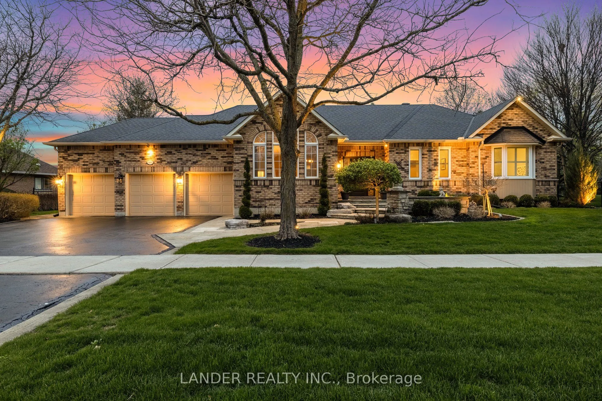 100 Colonel Wayling Boulevard