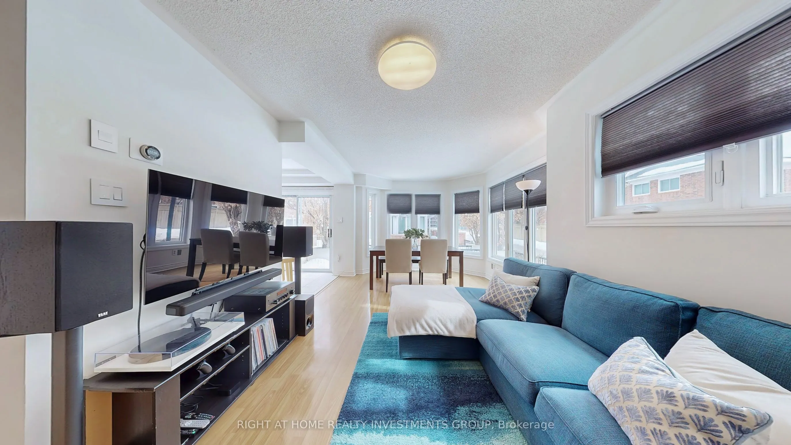 18 Clark Avenue W, #157