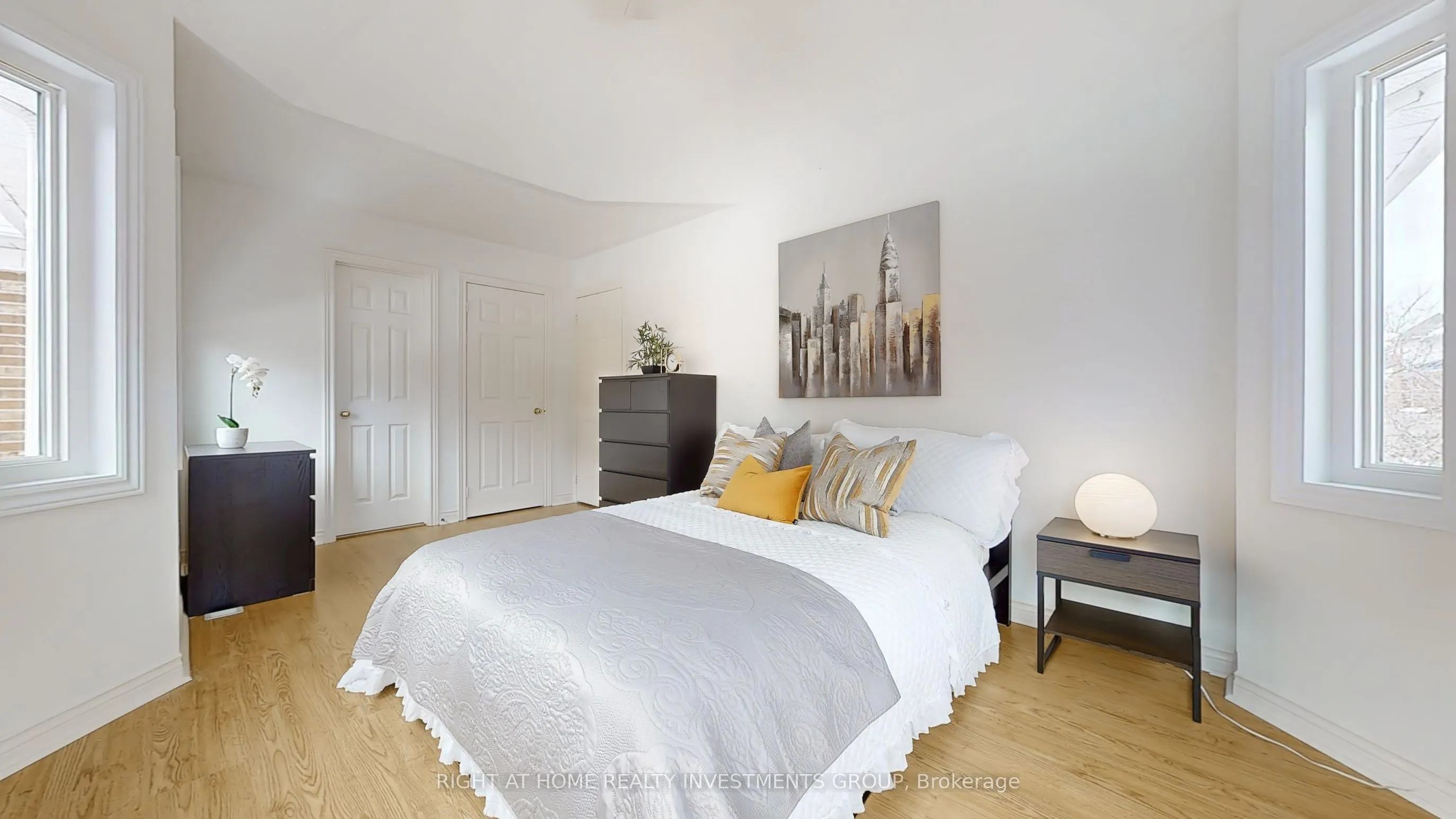 18 Clark Avenue W, #157