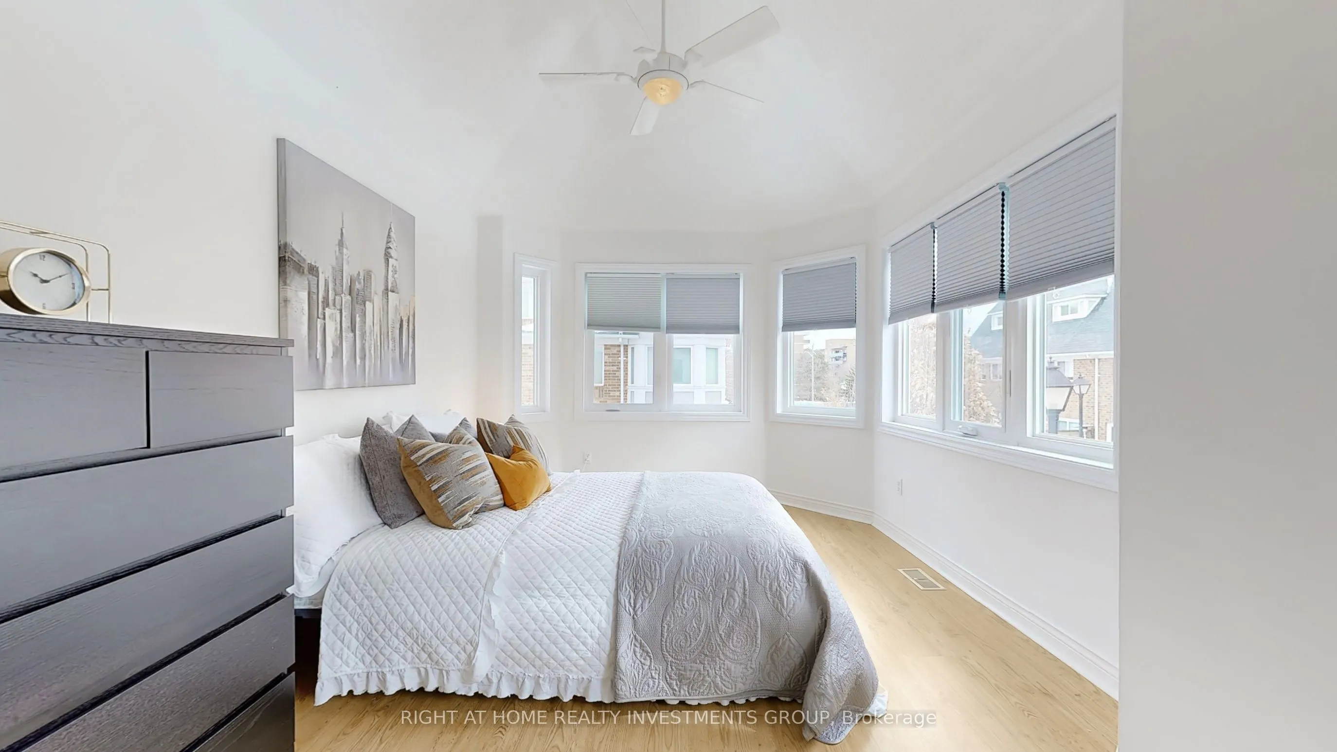 18 Clark Avenue W, #157