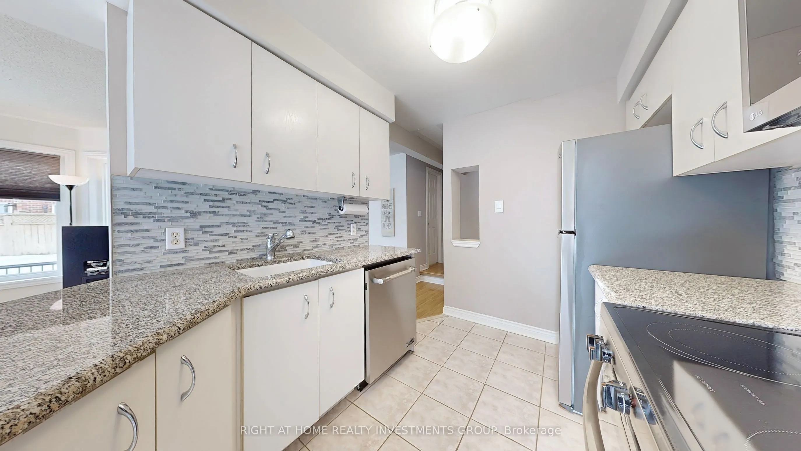18 Clark Avenue W, #157