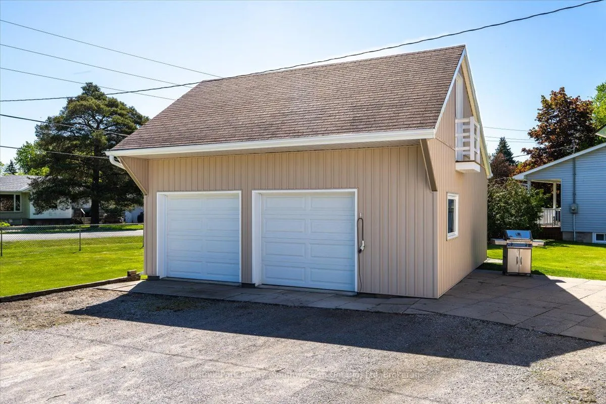 31 Sunset Street