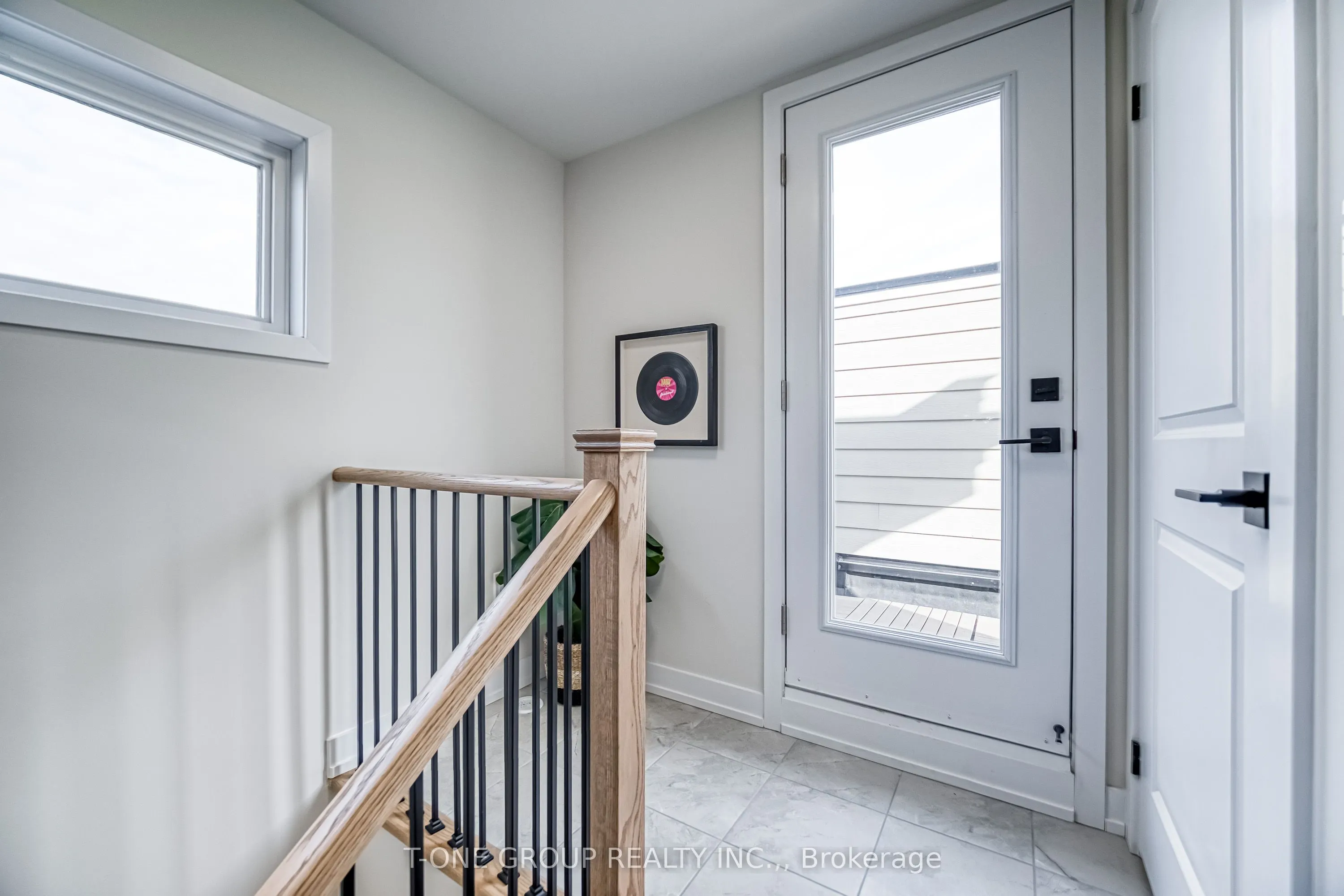 21 Ingersoll Lane
