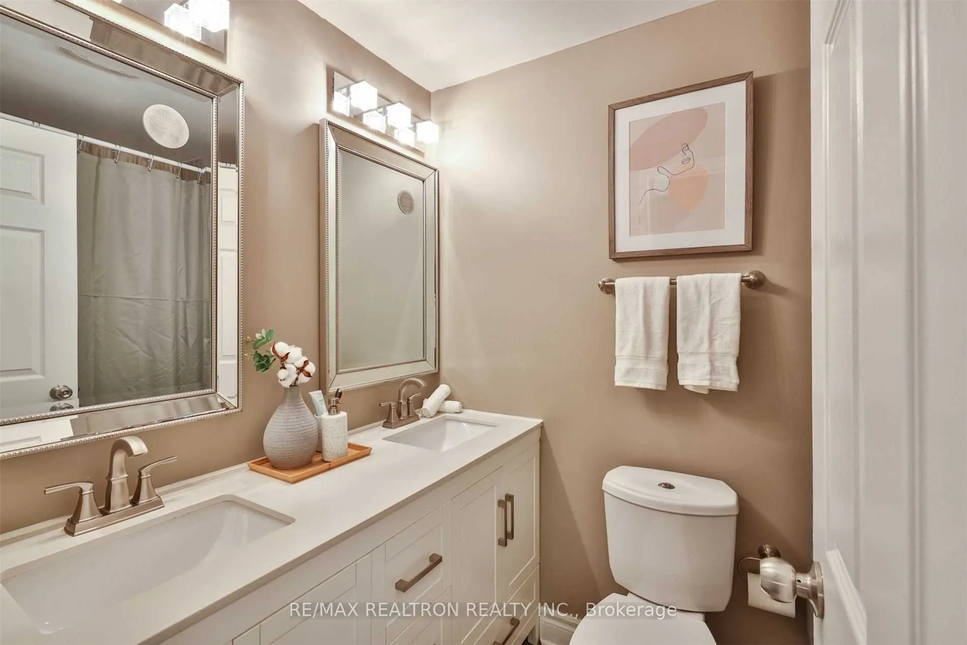 115 Henderson Avenue, #7