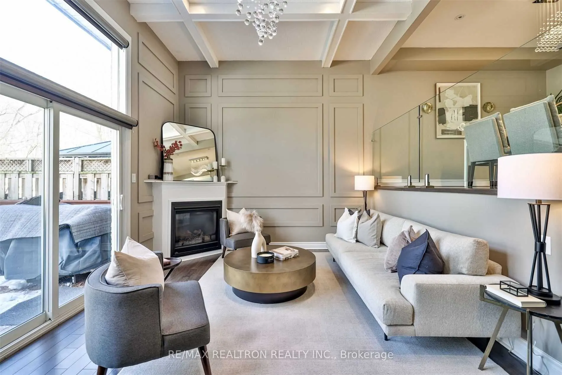 115 Henderson Avenue, #7