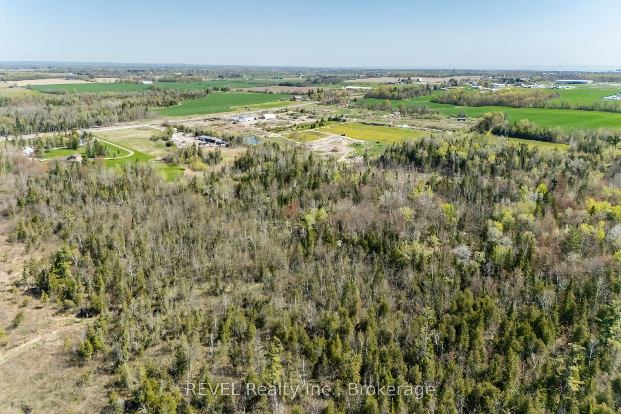 2513 Innisfil Beach Road