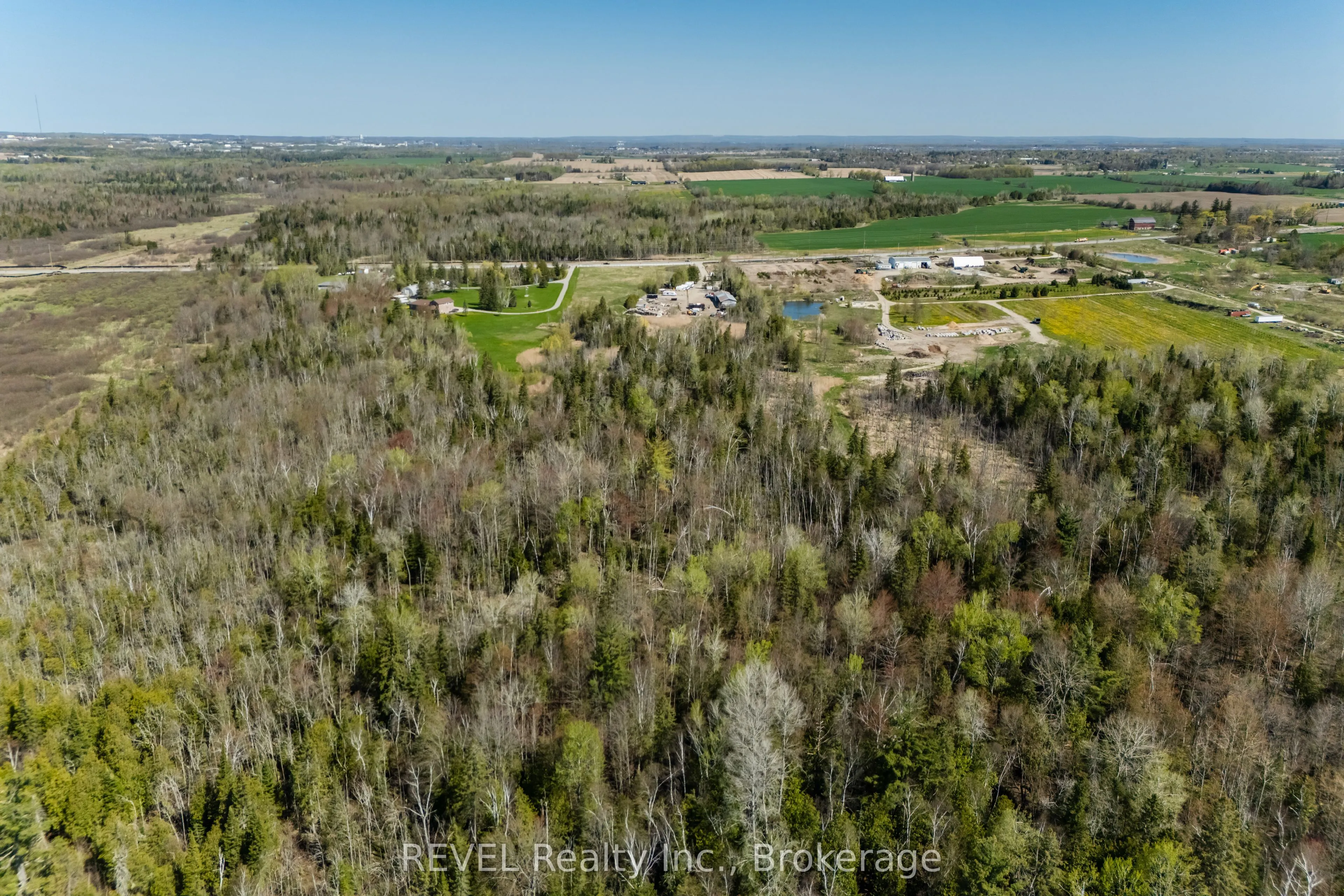 2513 Innisfil Beach Road