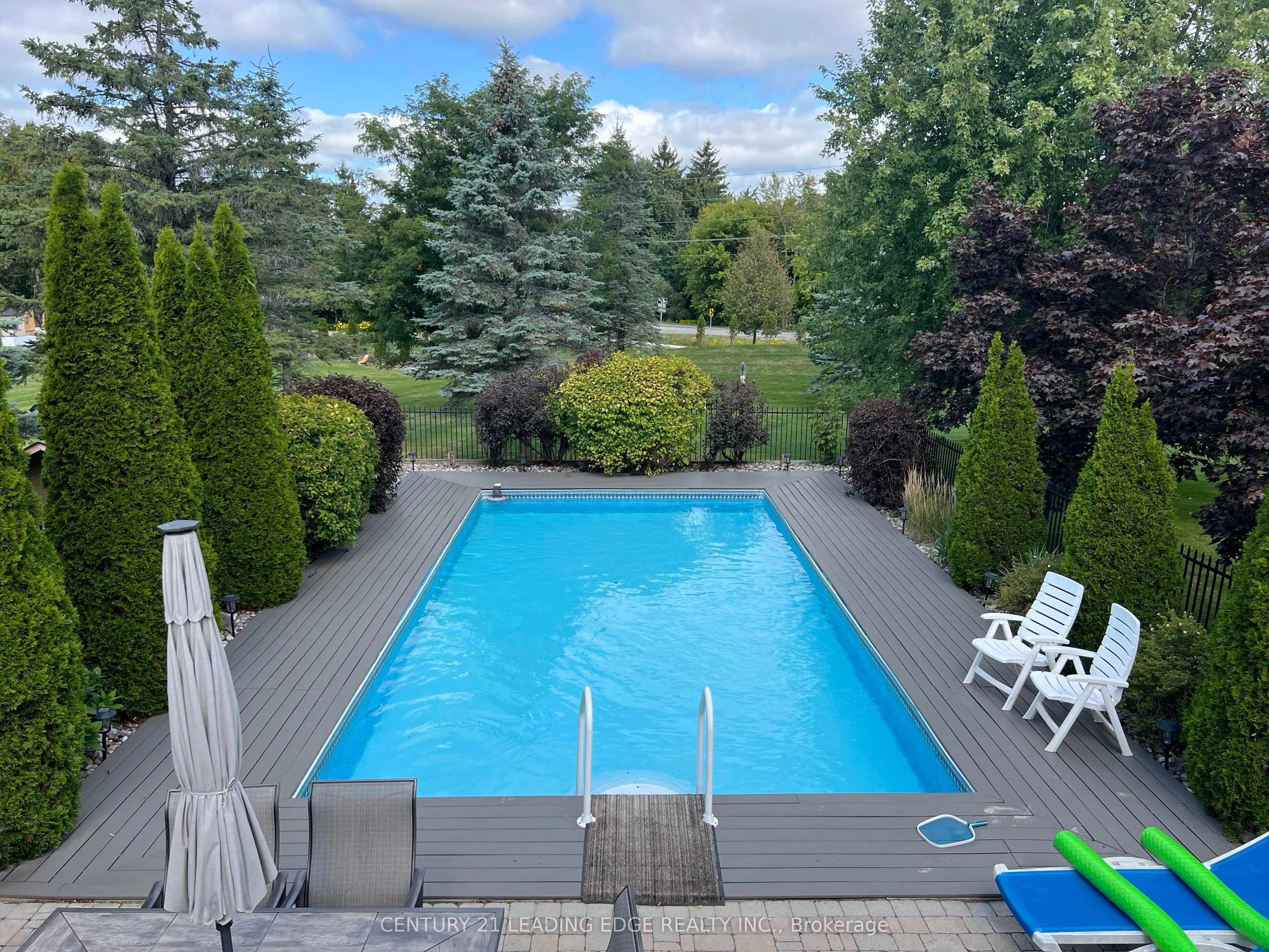 2 Deer Ridge Road