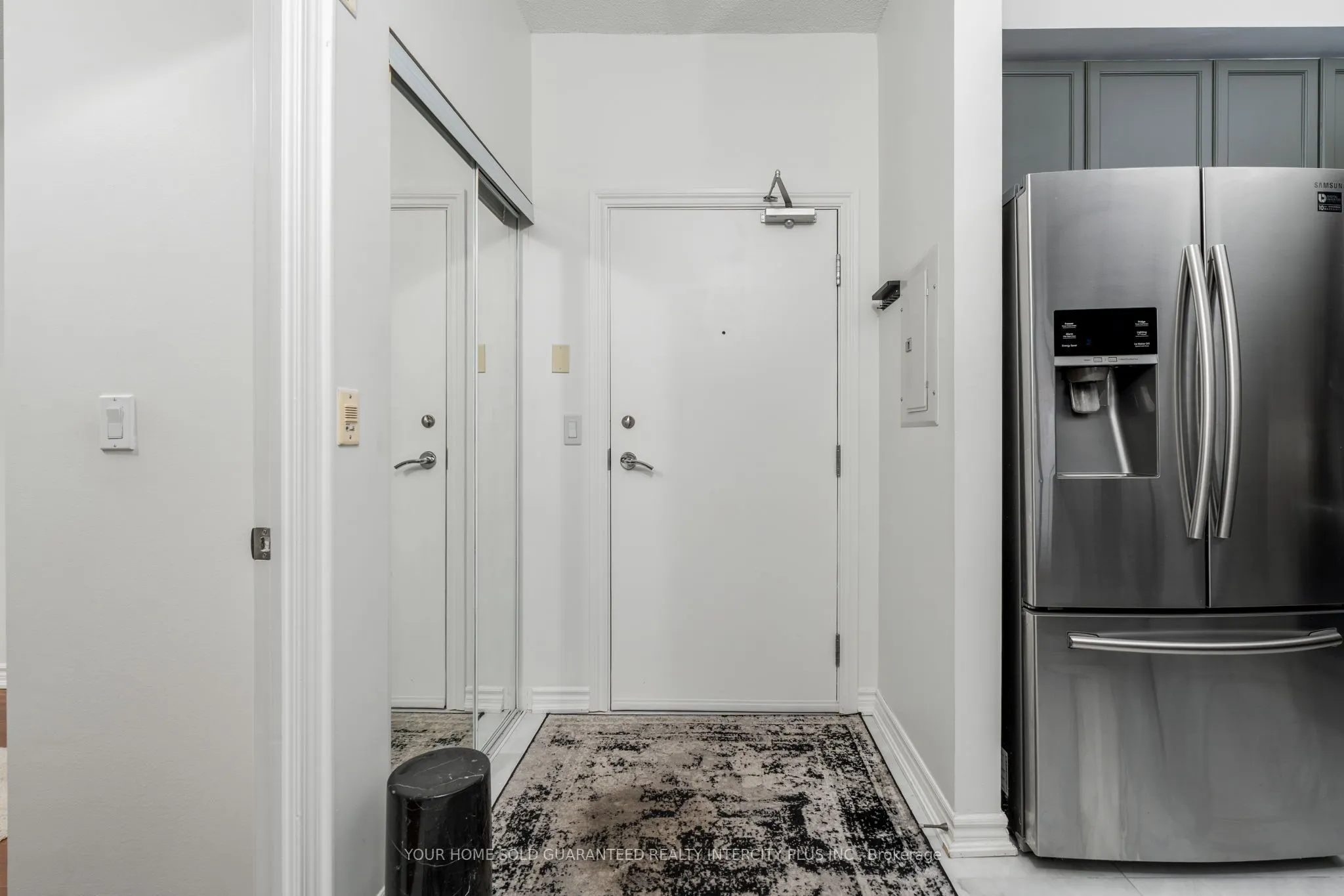 8026 Kipling Avenue, #509