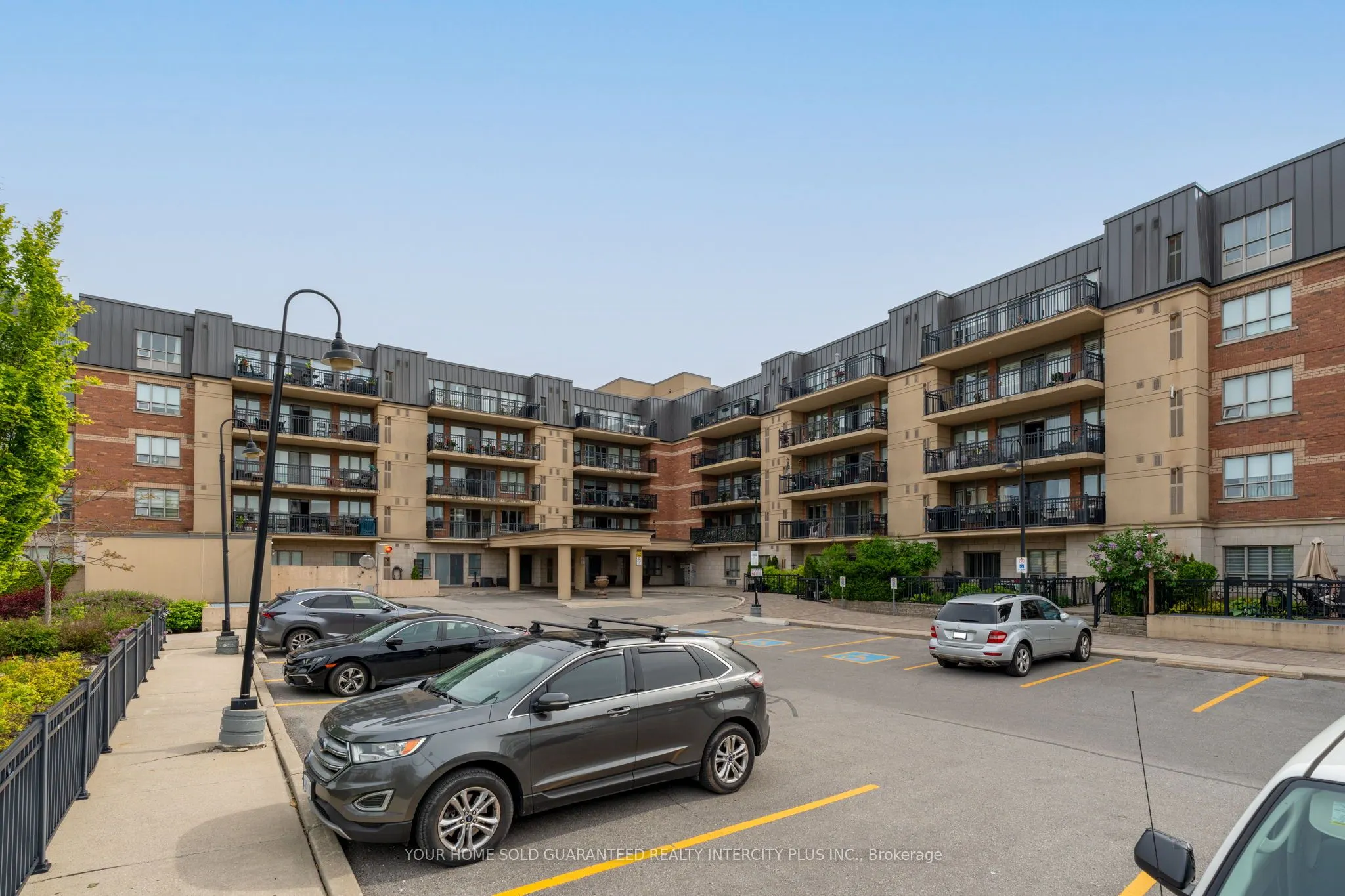 8026 Kipling Avenue, #509