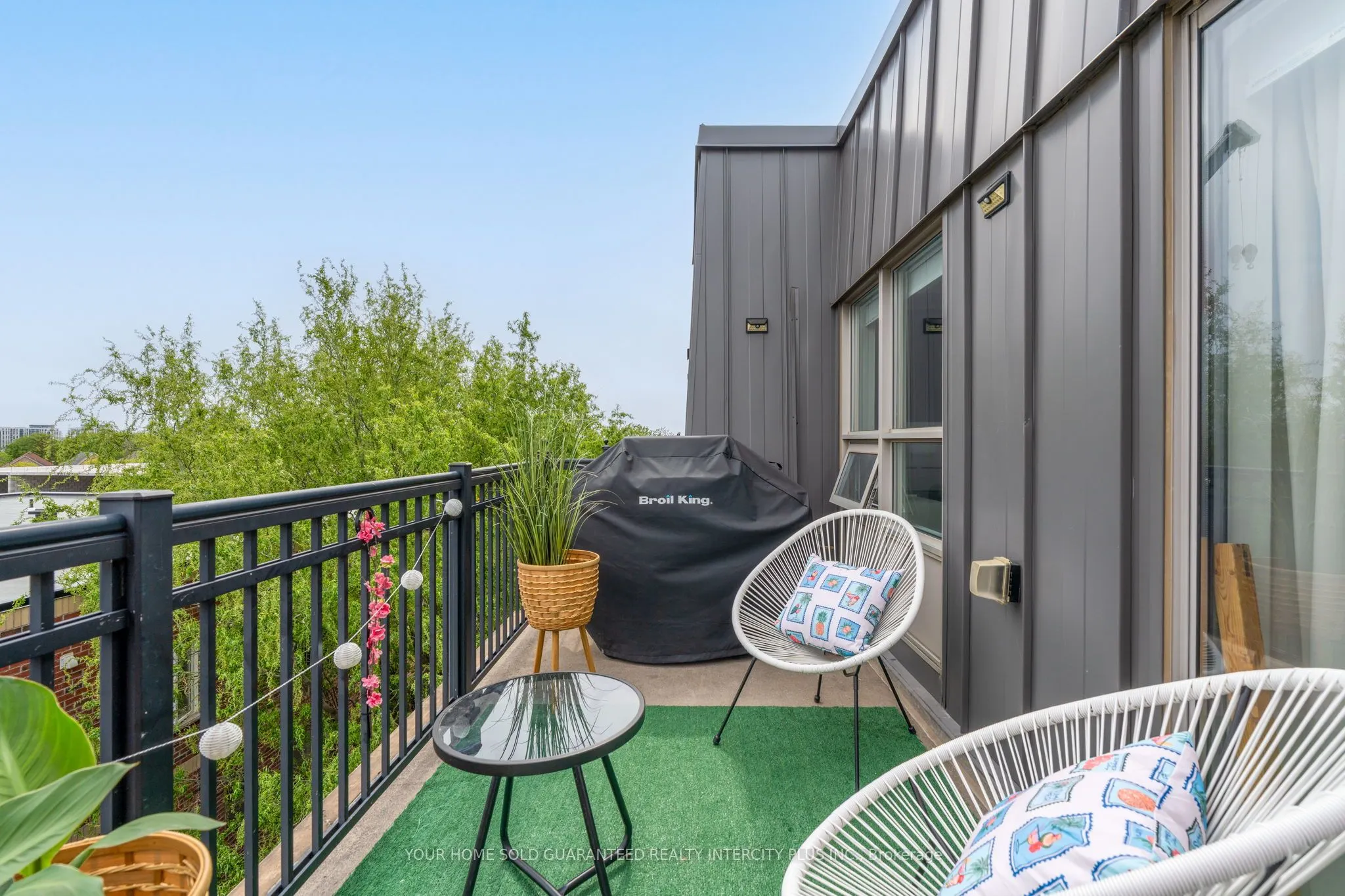 8026 Kipling Avenue, #509