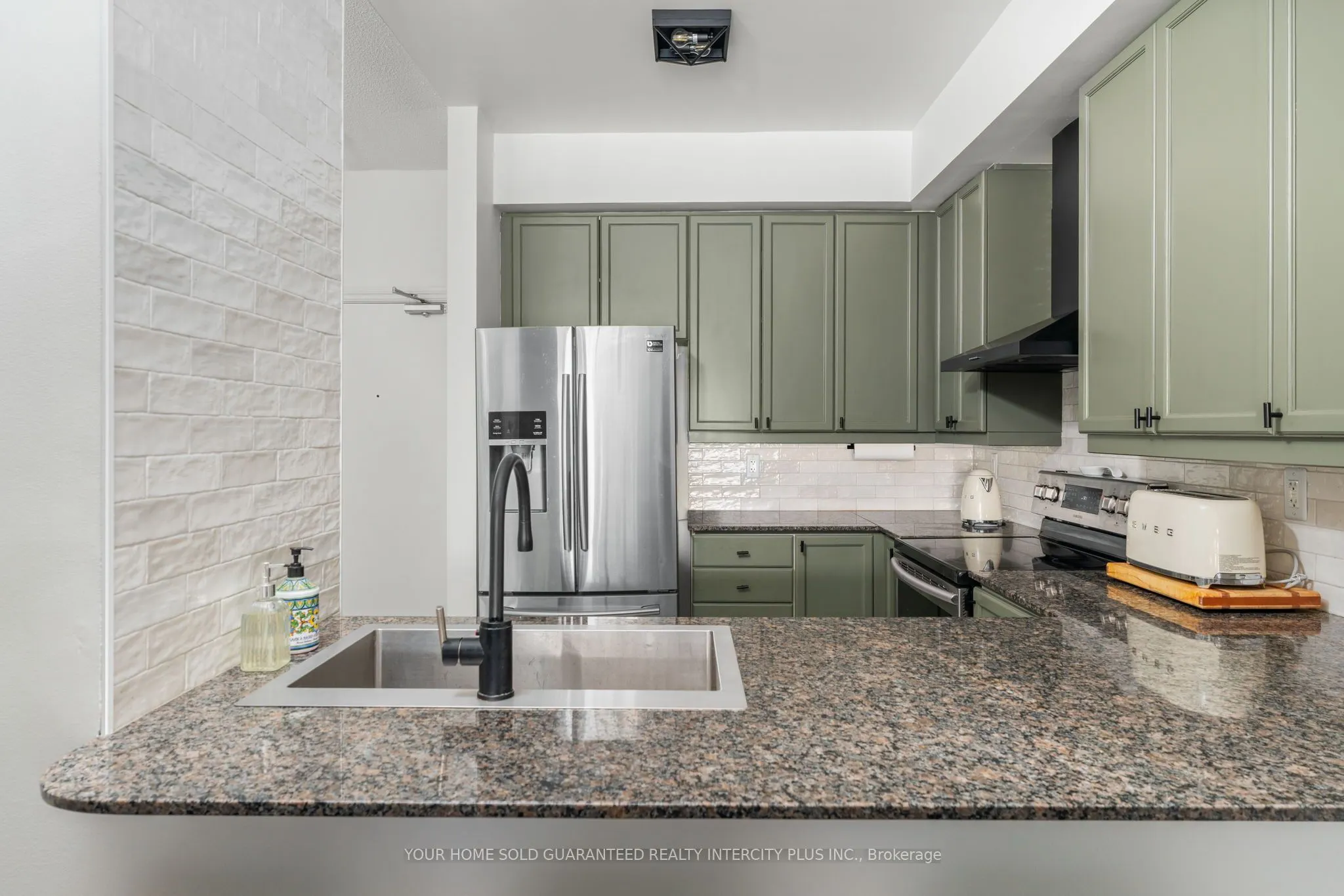 8026 Kipling Avenue, #509