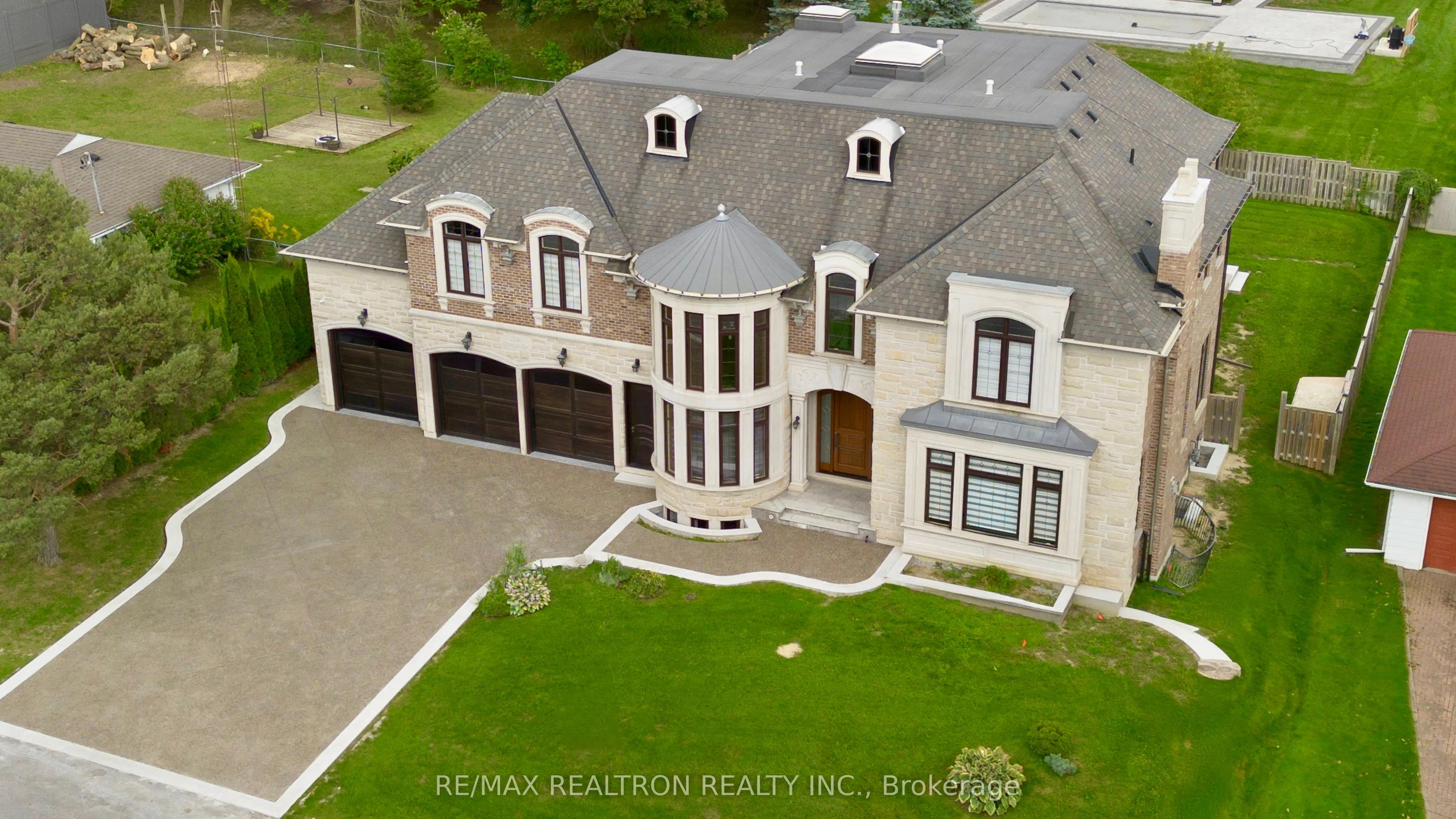 39 Patricia Drive
