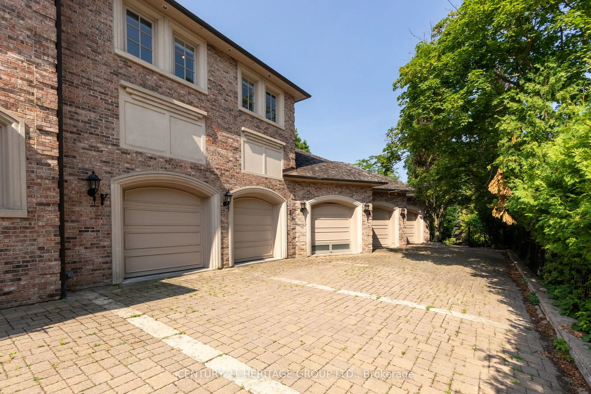 34 Maryvale Crescent