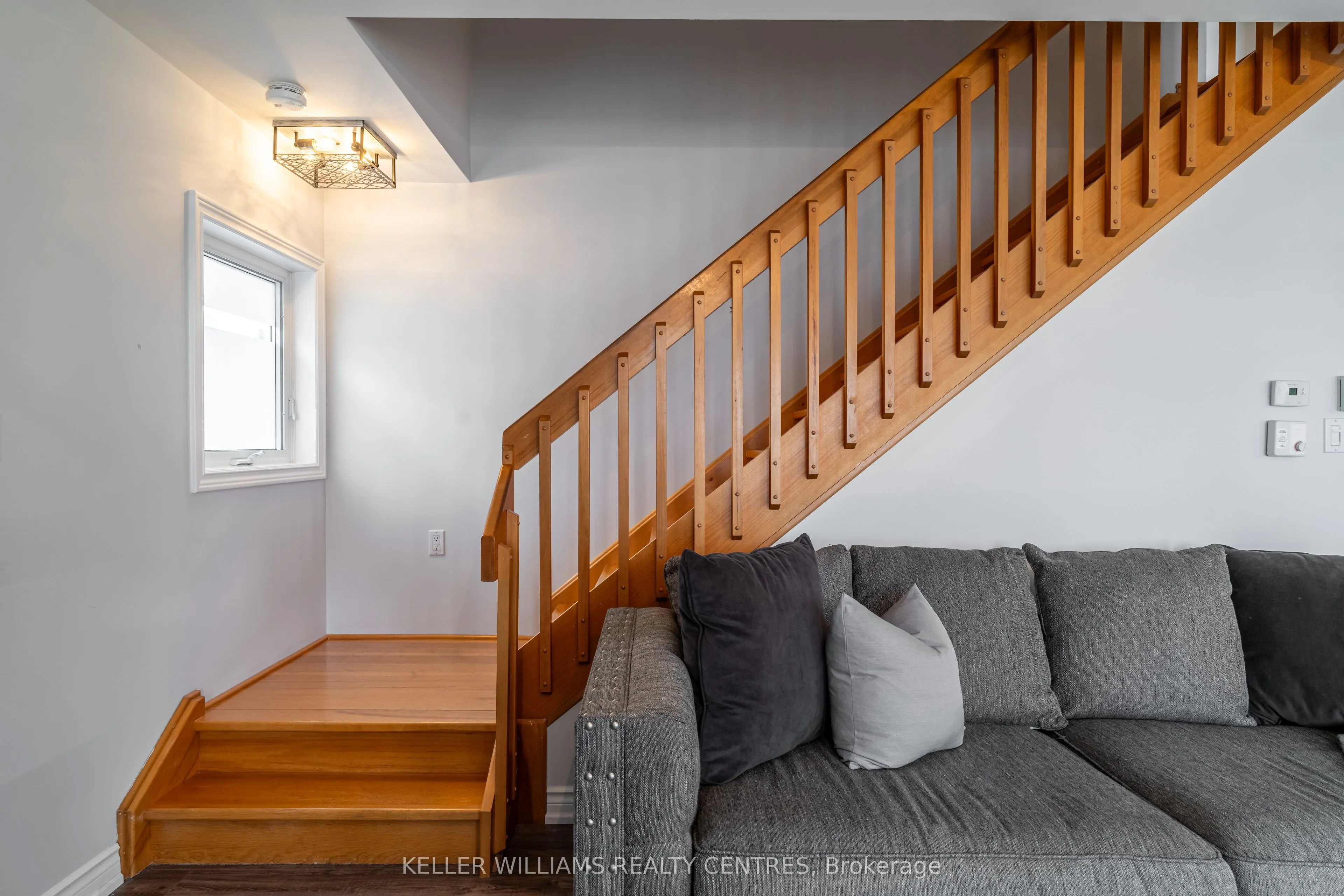 183 Lake Drive N