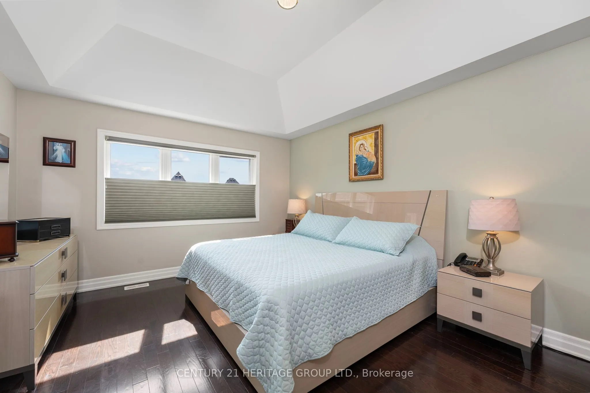 45 Robert Berry Crescent