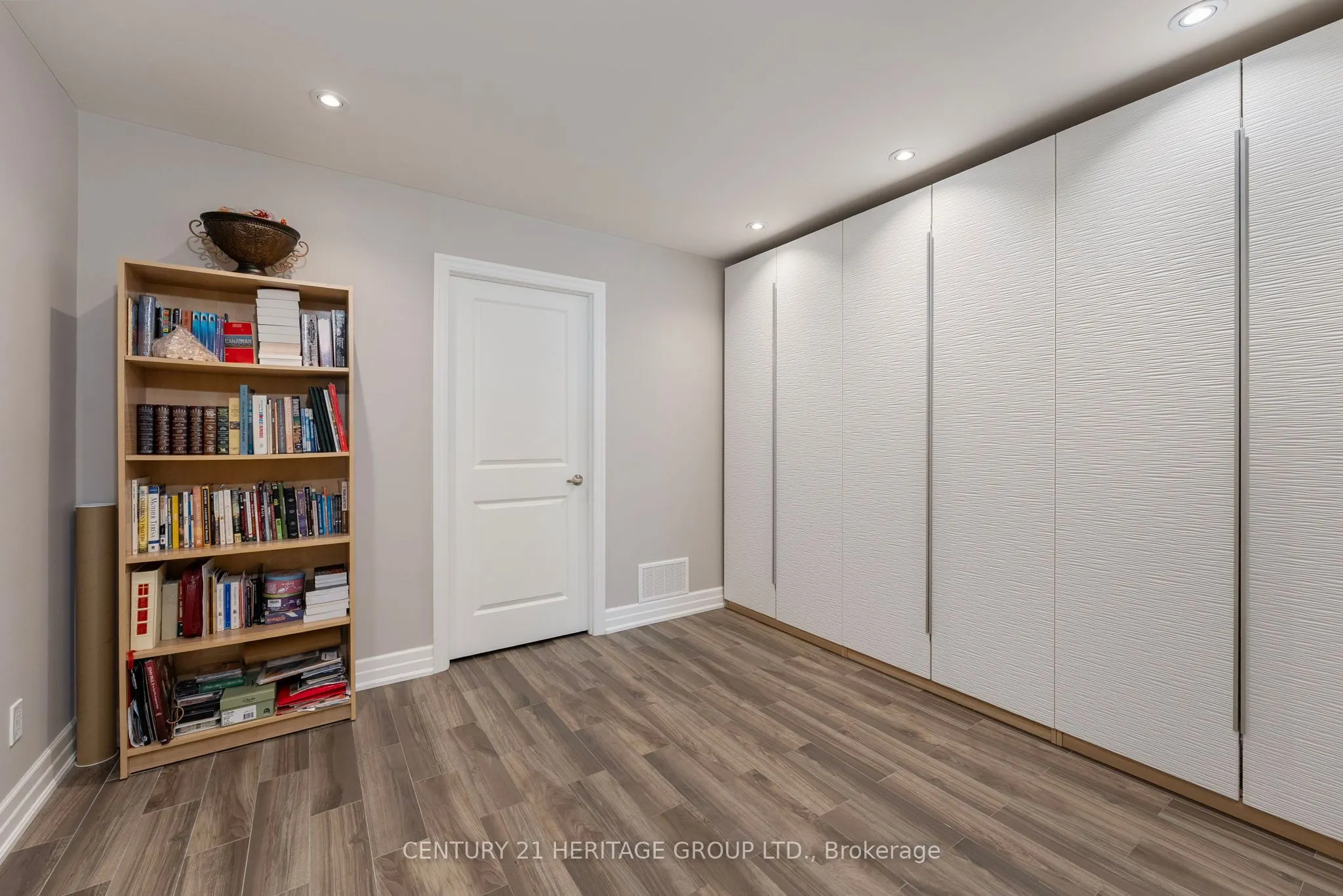 45 Robert Berry Crescent