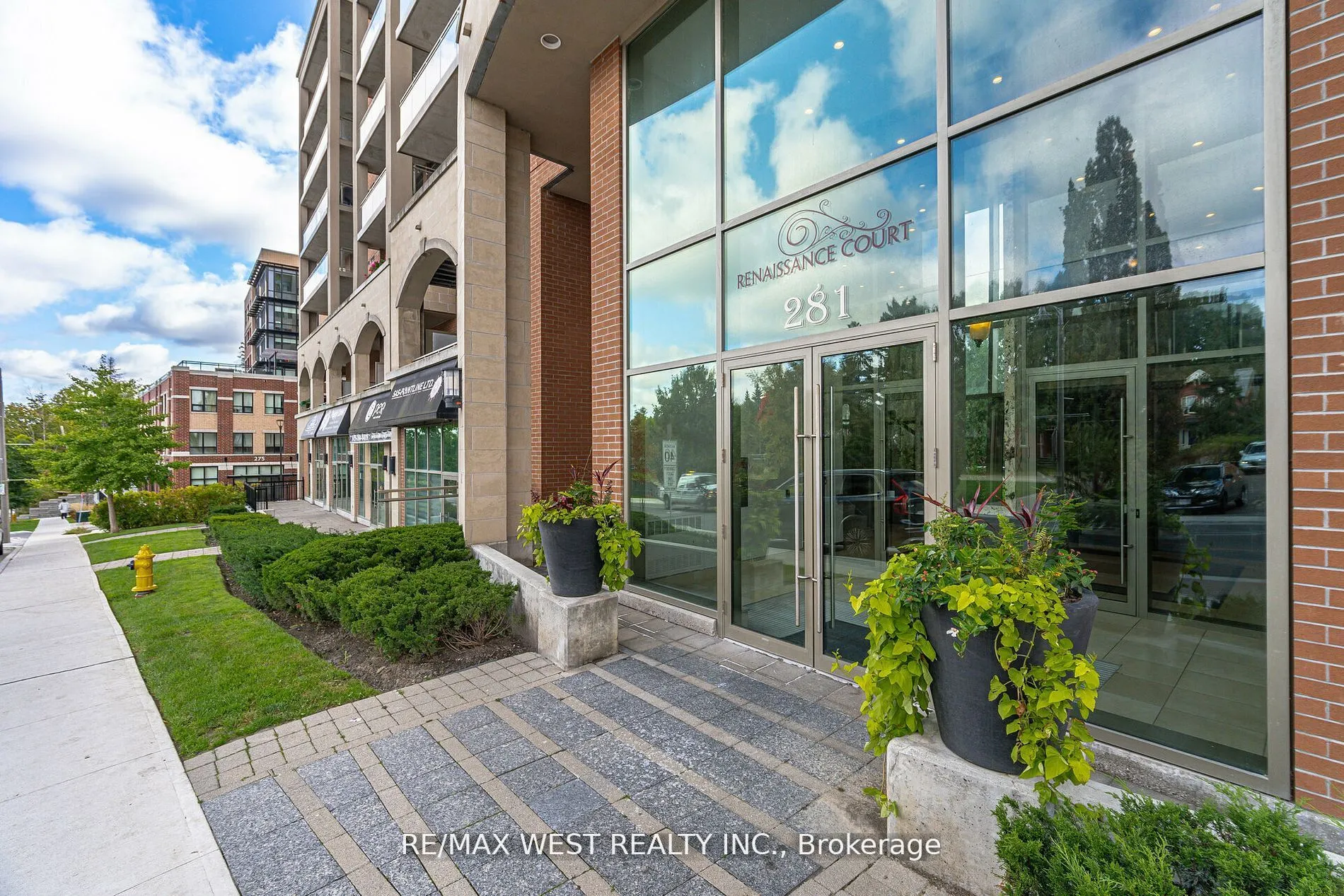 281 Woodbridge Avenue, #509