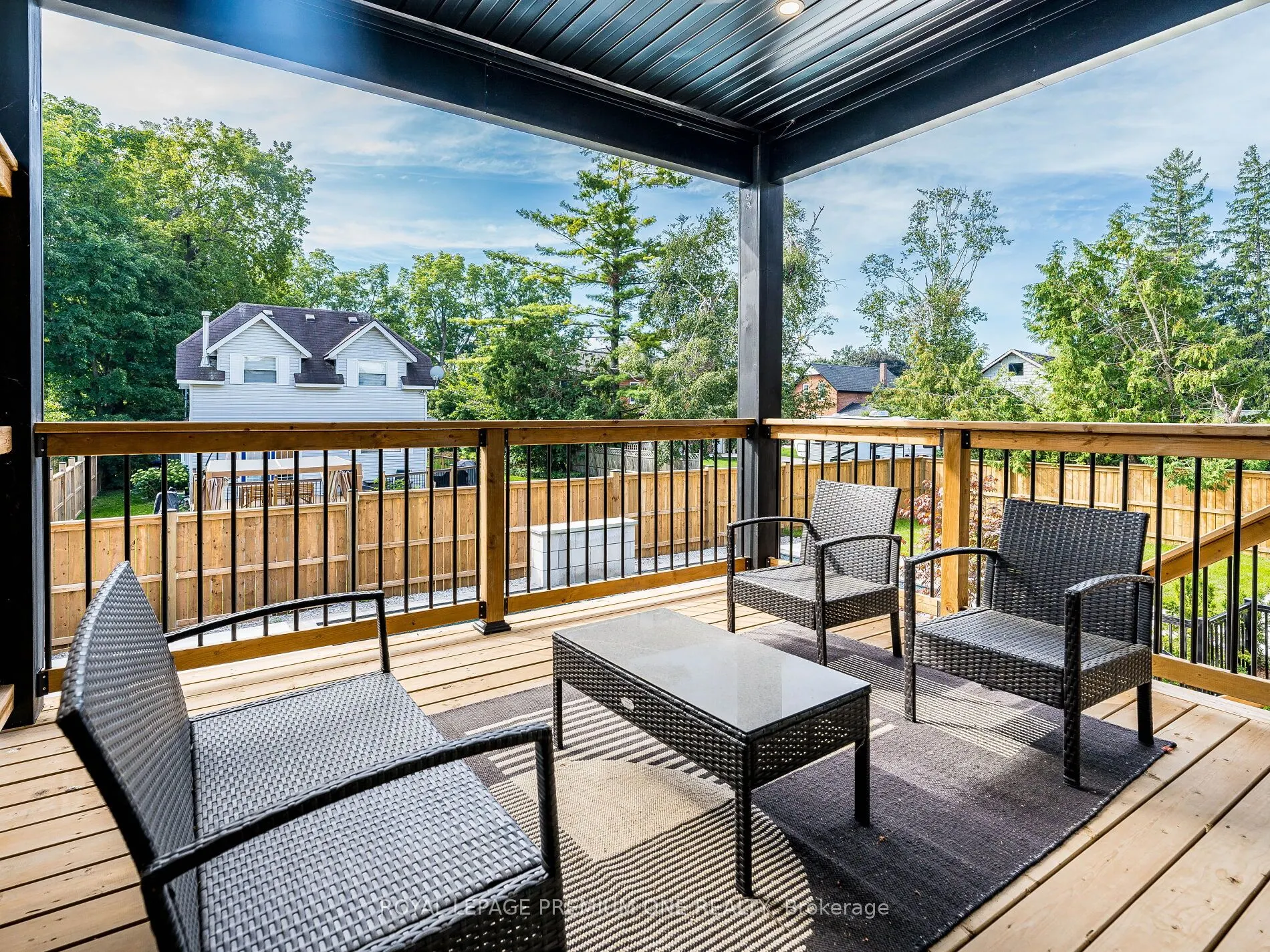 225 Sunnybrae Avenue