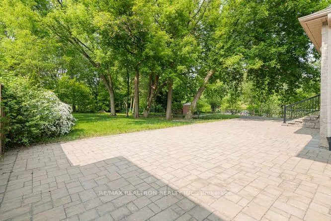82 Naughton Drive