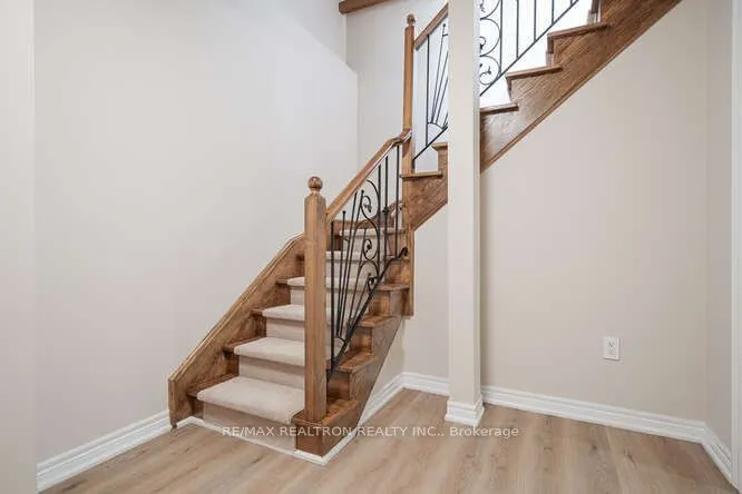 82 Naughton Drive
