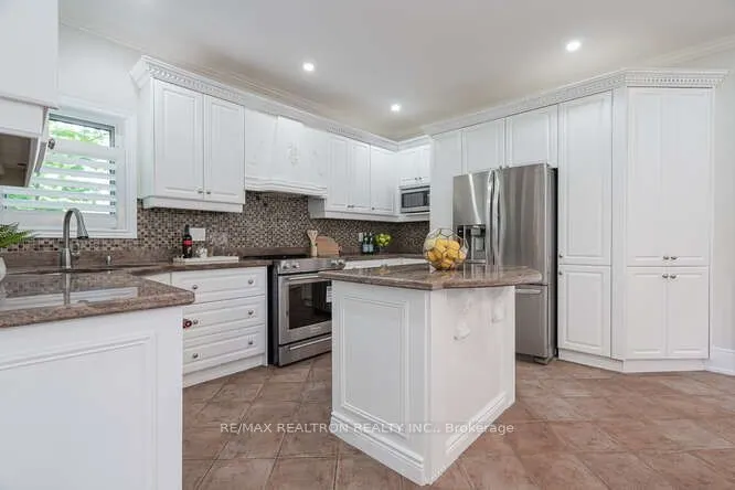 82 Naughton Drive