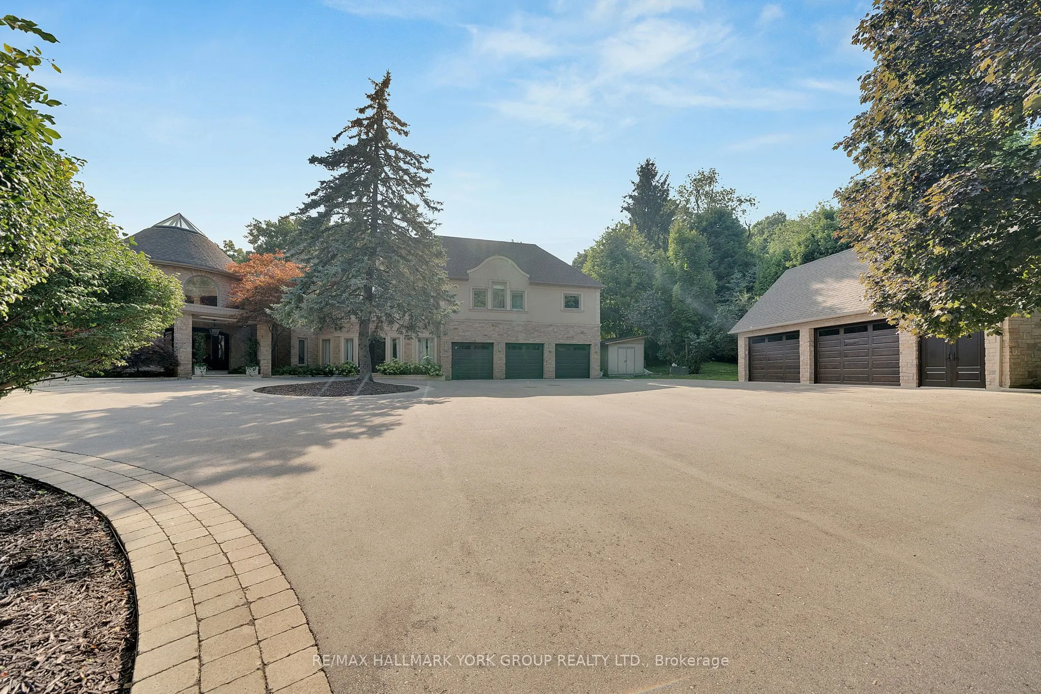 24 Dew Drop Court