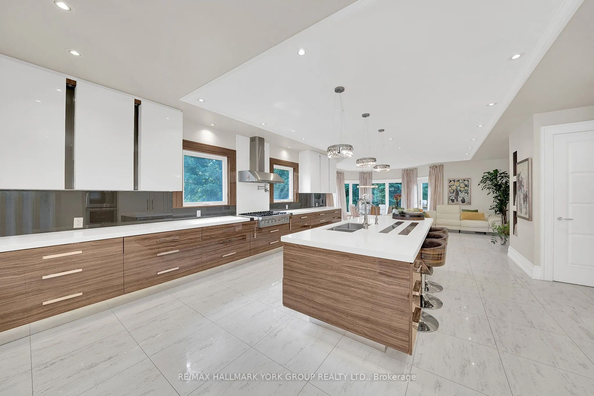 24 Dew Drop Court