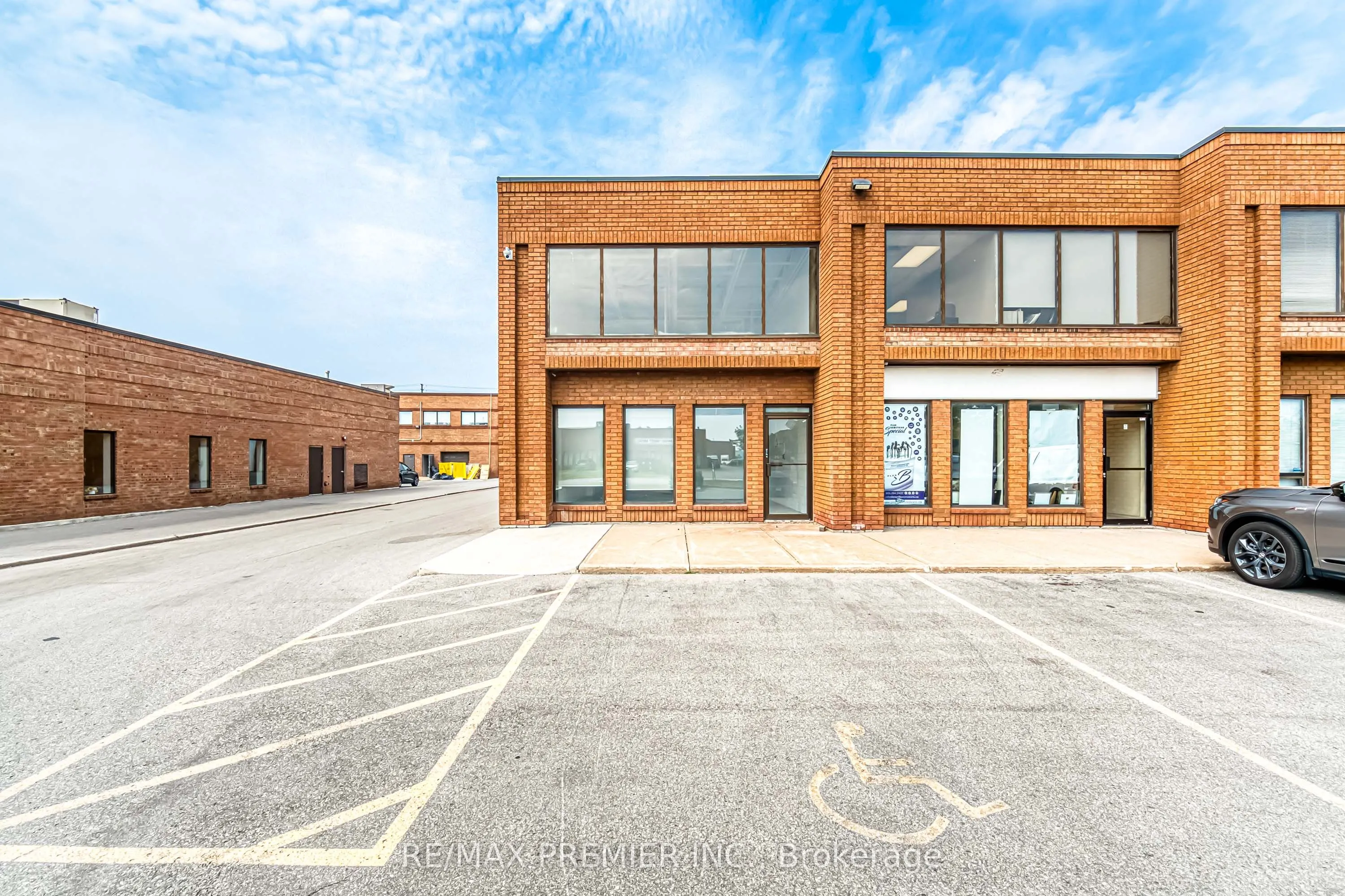 136 Winges Road, #1