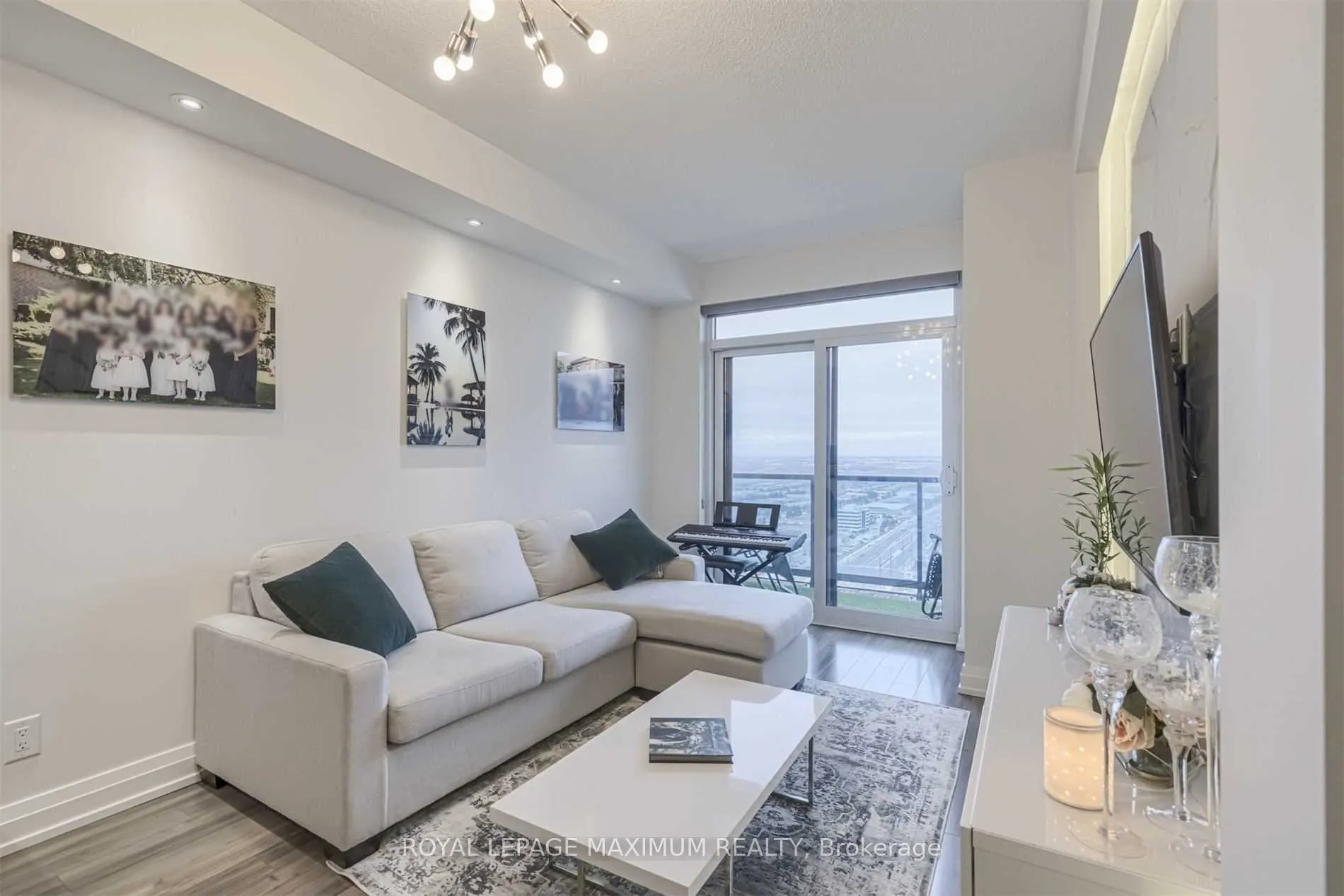 3700 Highway 7 Road W, #2507