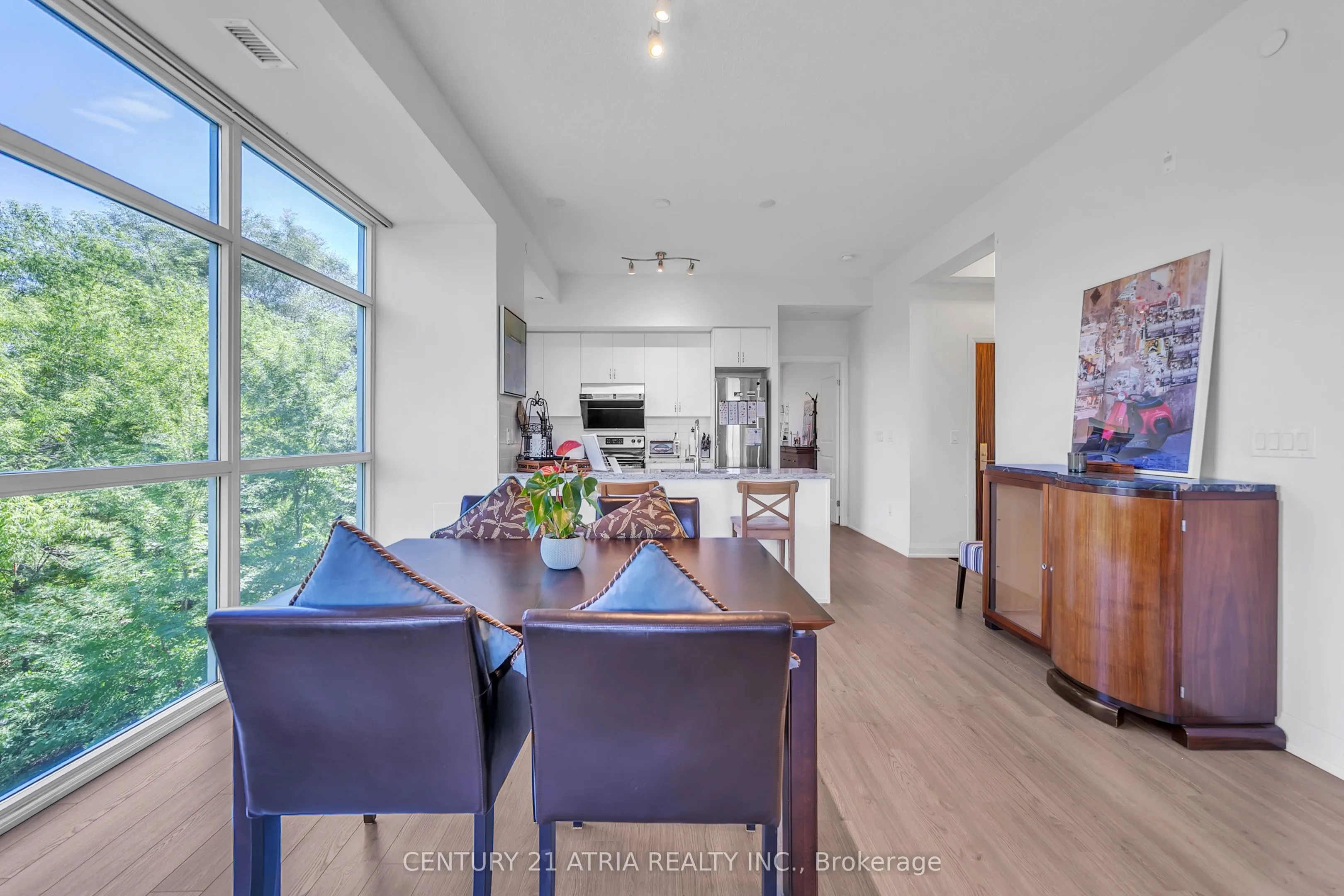 8763 Bayview Avenue, #228
