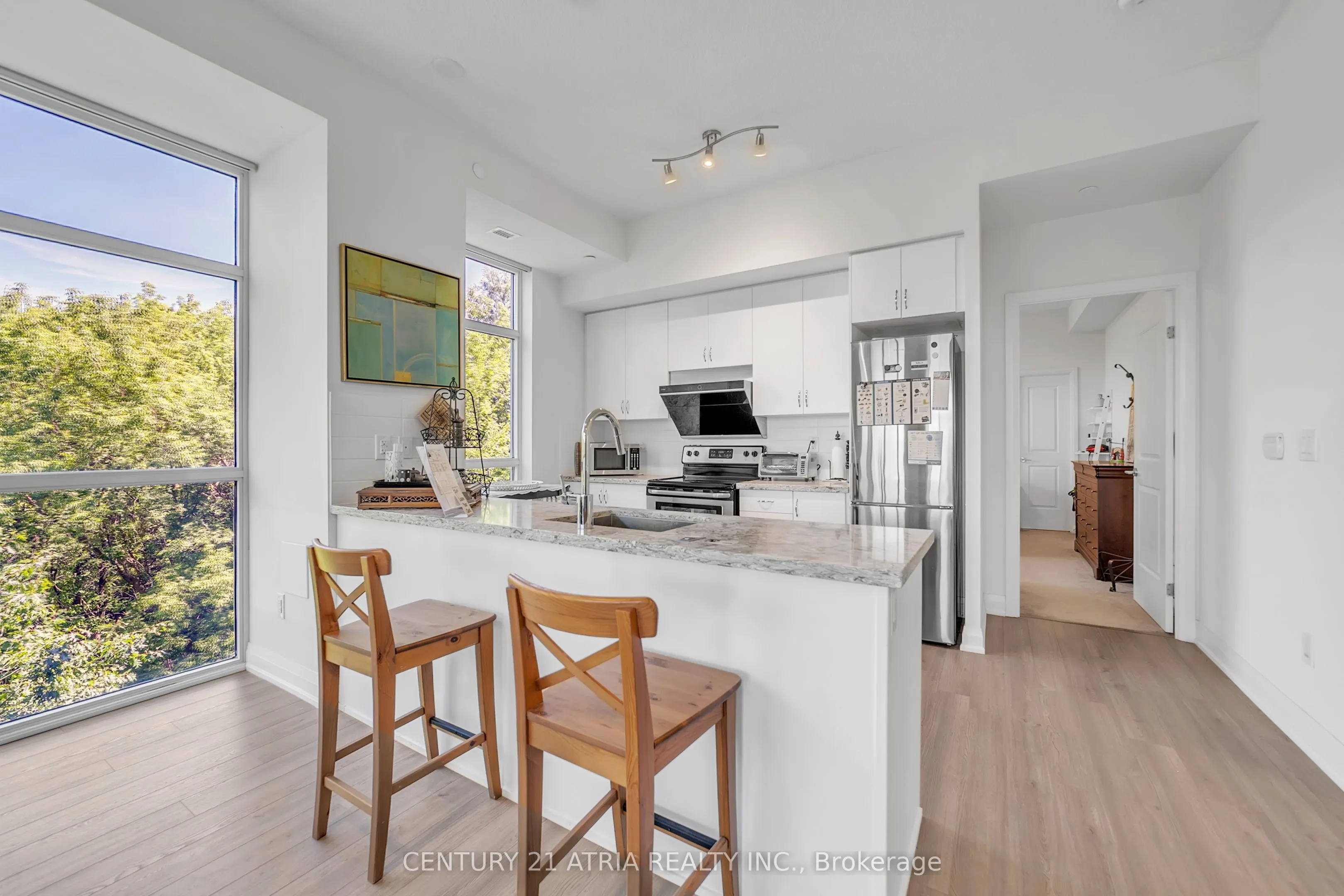 8763 Bayview Avenue, #228