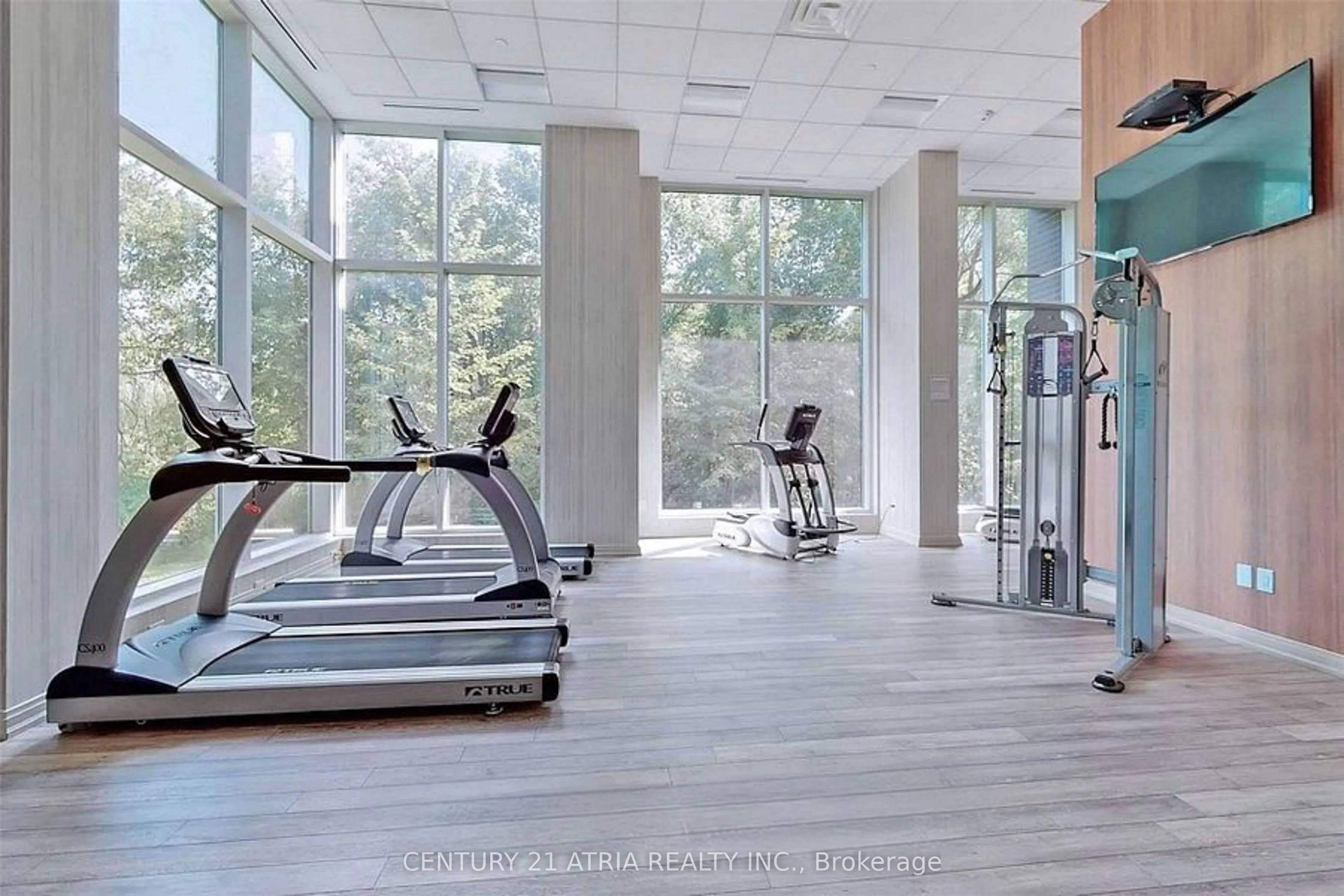 8763 Bayview Avenue, #228