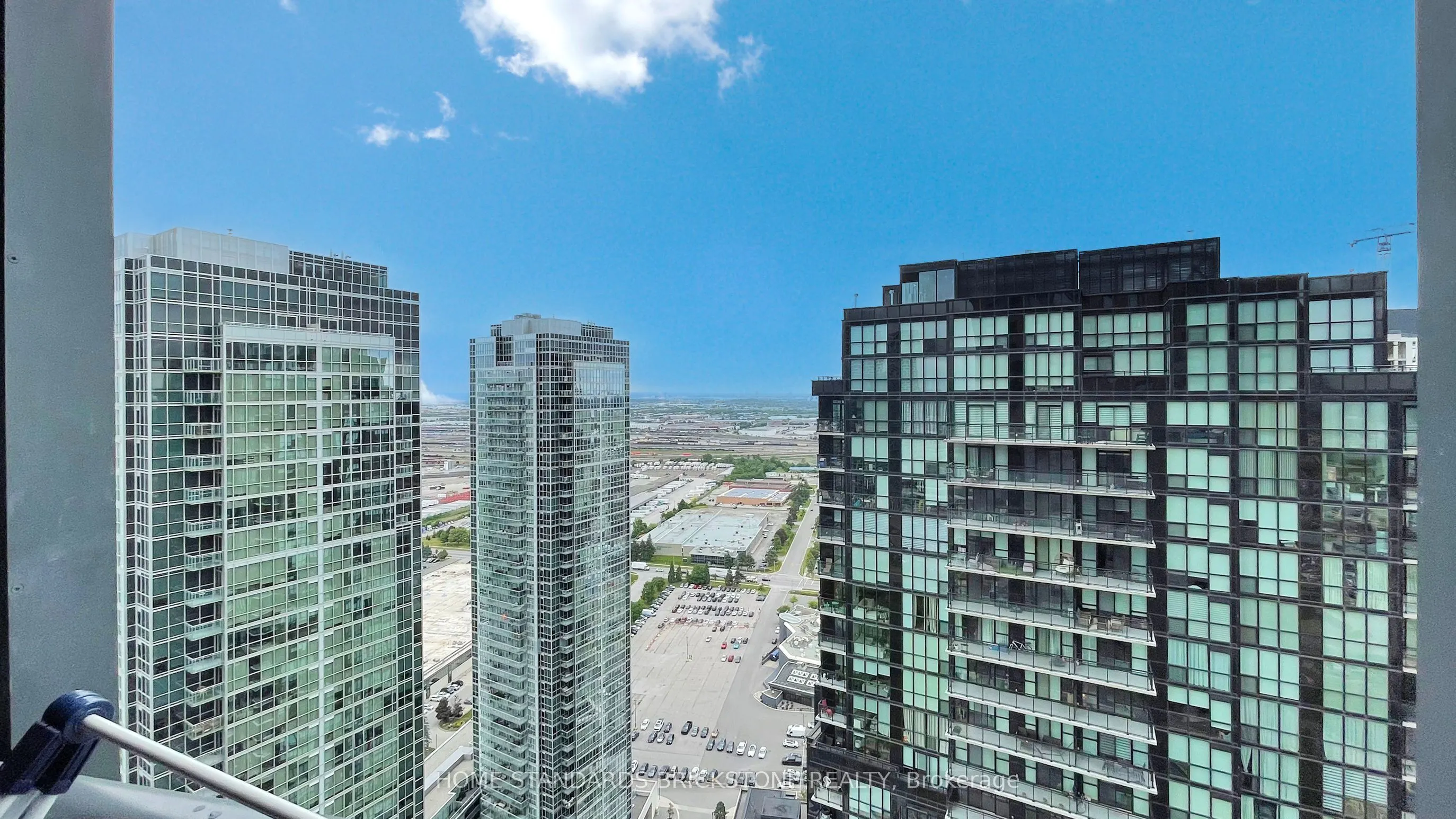 2920 HIGHWAY 7 Road W, #3501